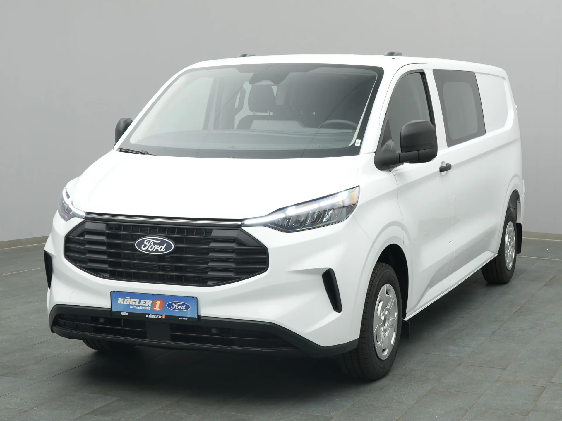 Ford Transit Custom Kasten Doka in weiss