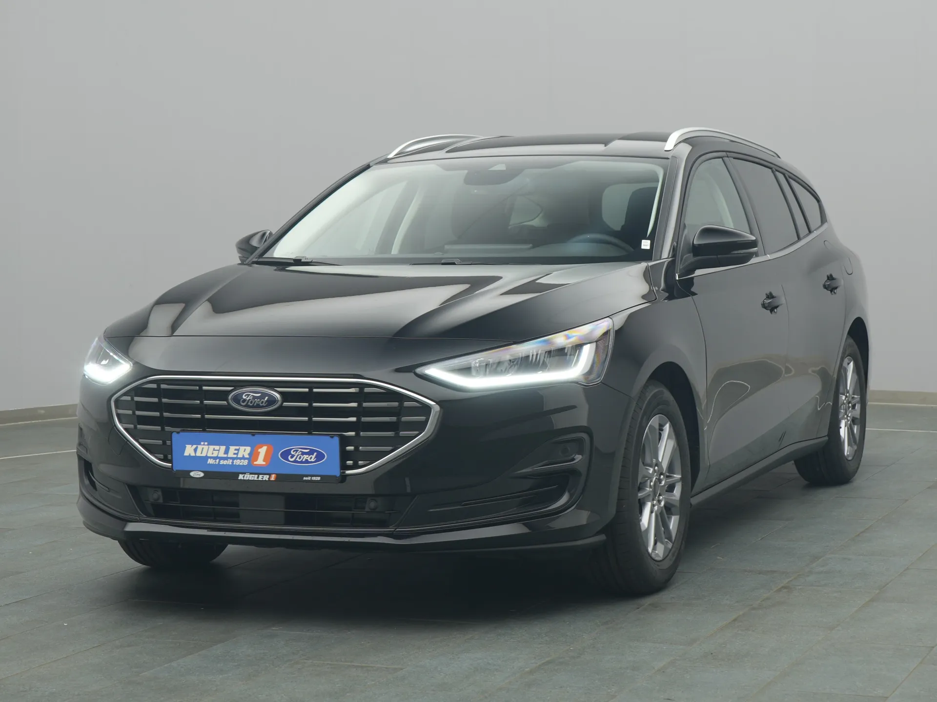 Ford Focus Titanium X in schwarz