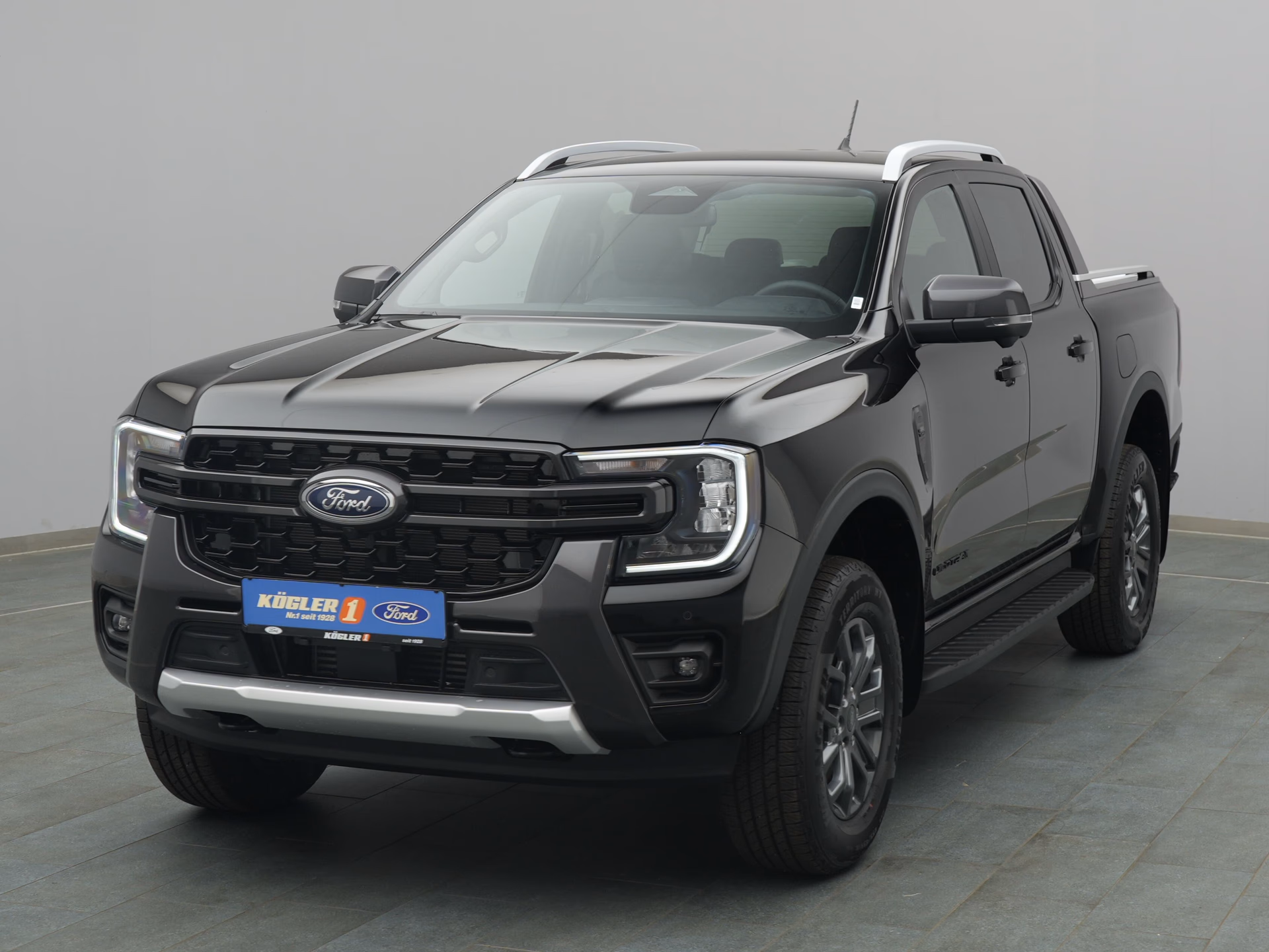 Ford Ranger Raptor in blau