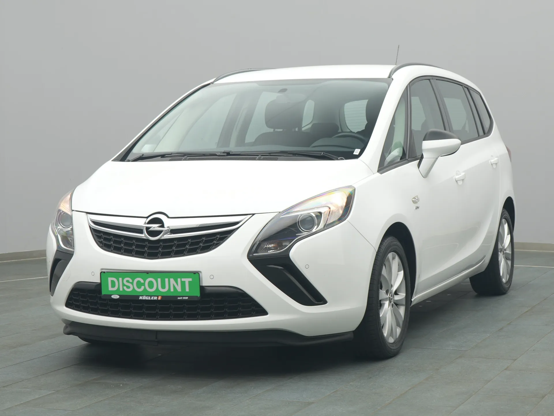 Opel Zafira in weiss