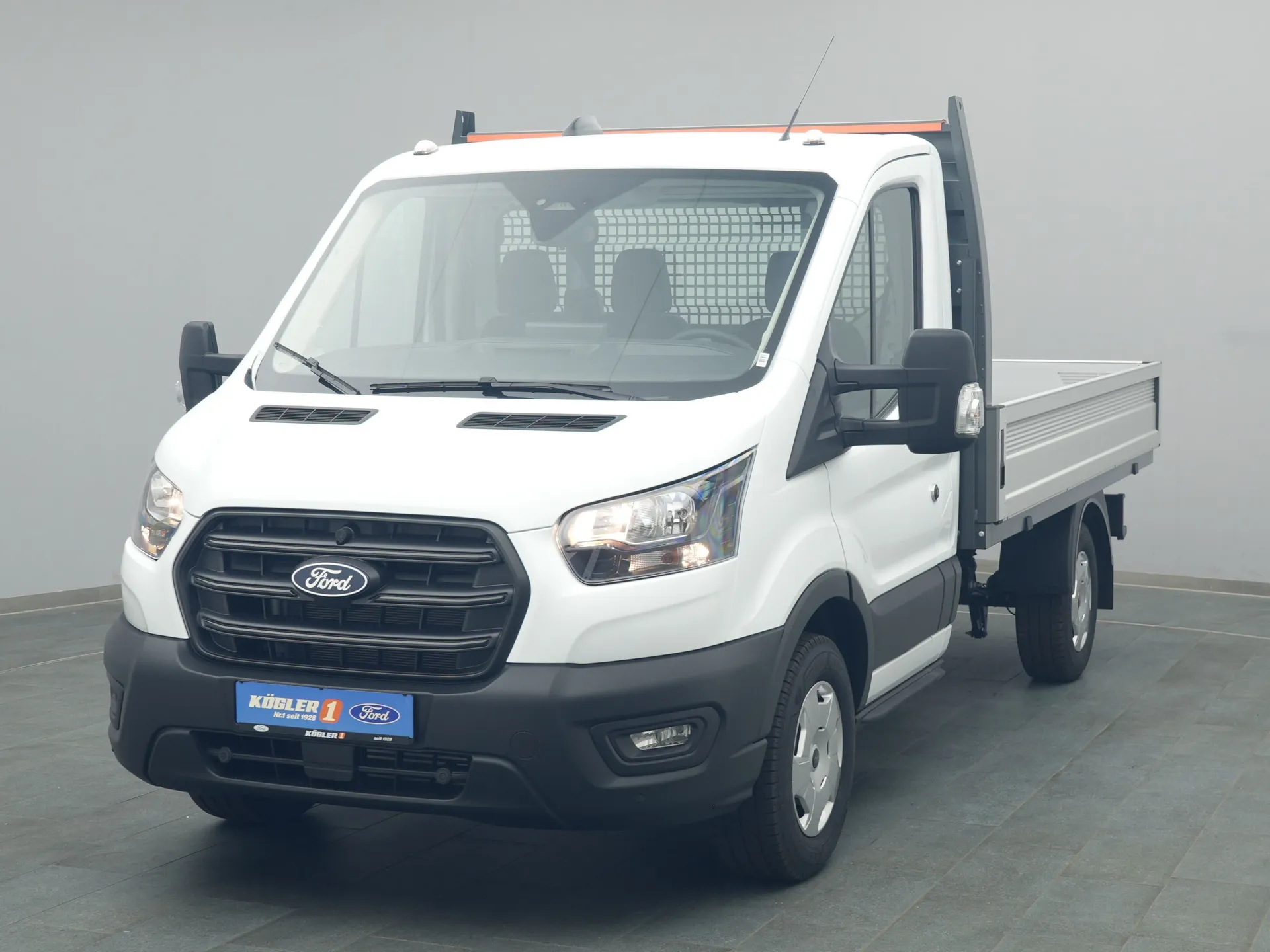 Ford Transit Pritsche EK in weiss