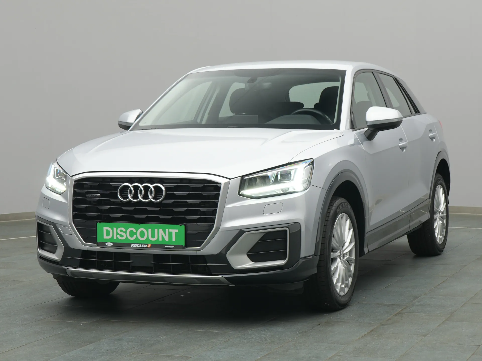 Audi Q2 in silber