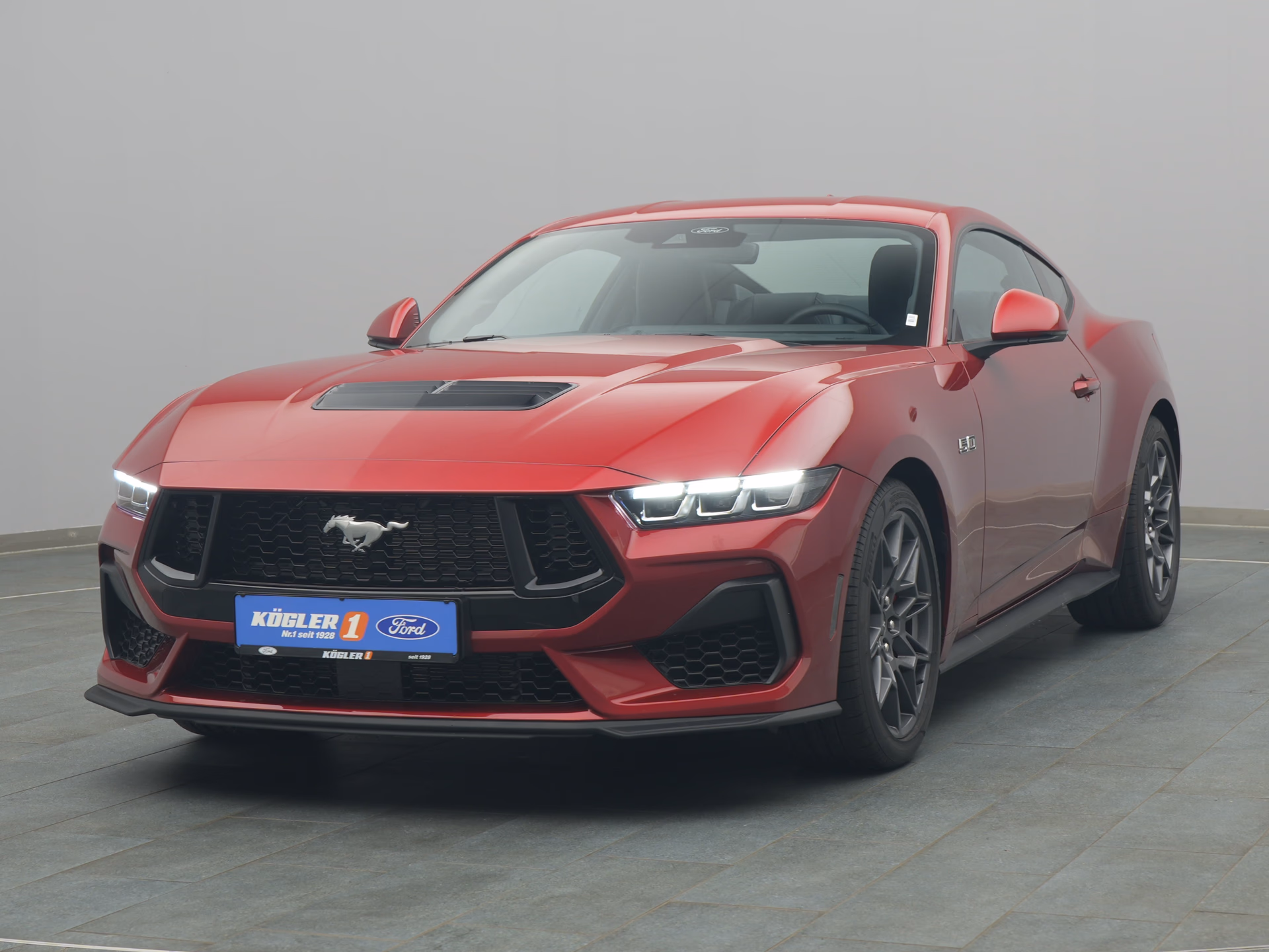 Ford Mustang GT in rot