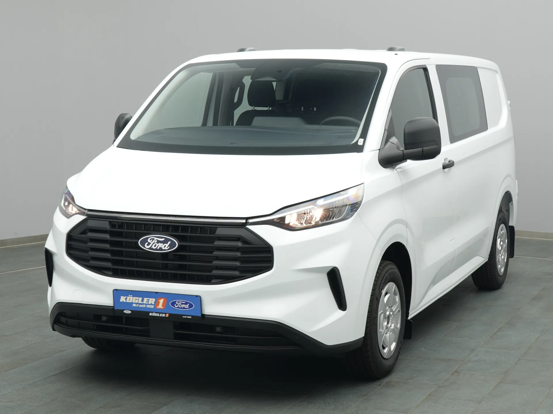 Ford Transit Custom Kasten Doka in weiss