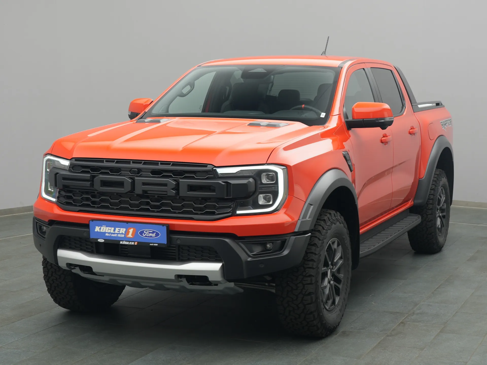 Ford Ranger Raptor in orange
