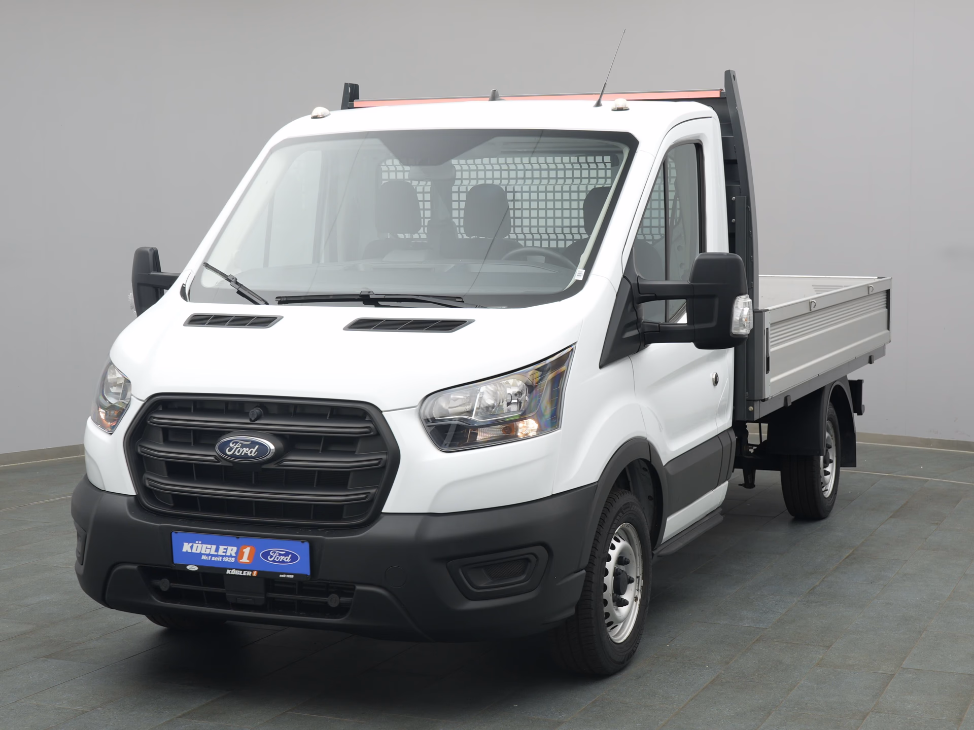 Ford Transit Pritsche EK in weiss