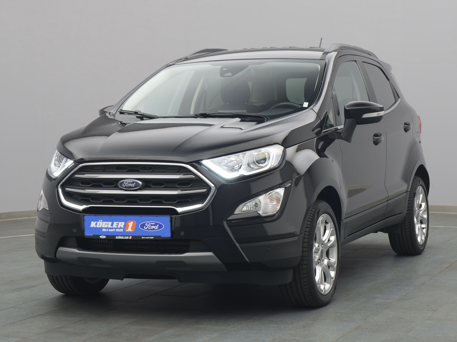Ford EcoSport Titanium in schwarz