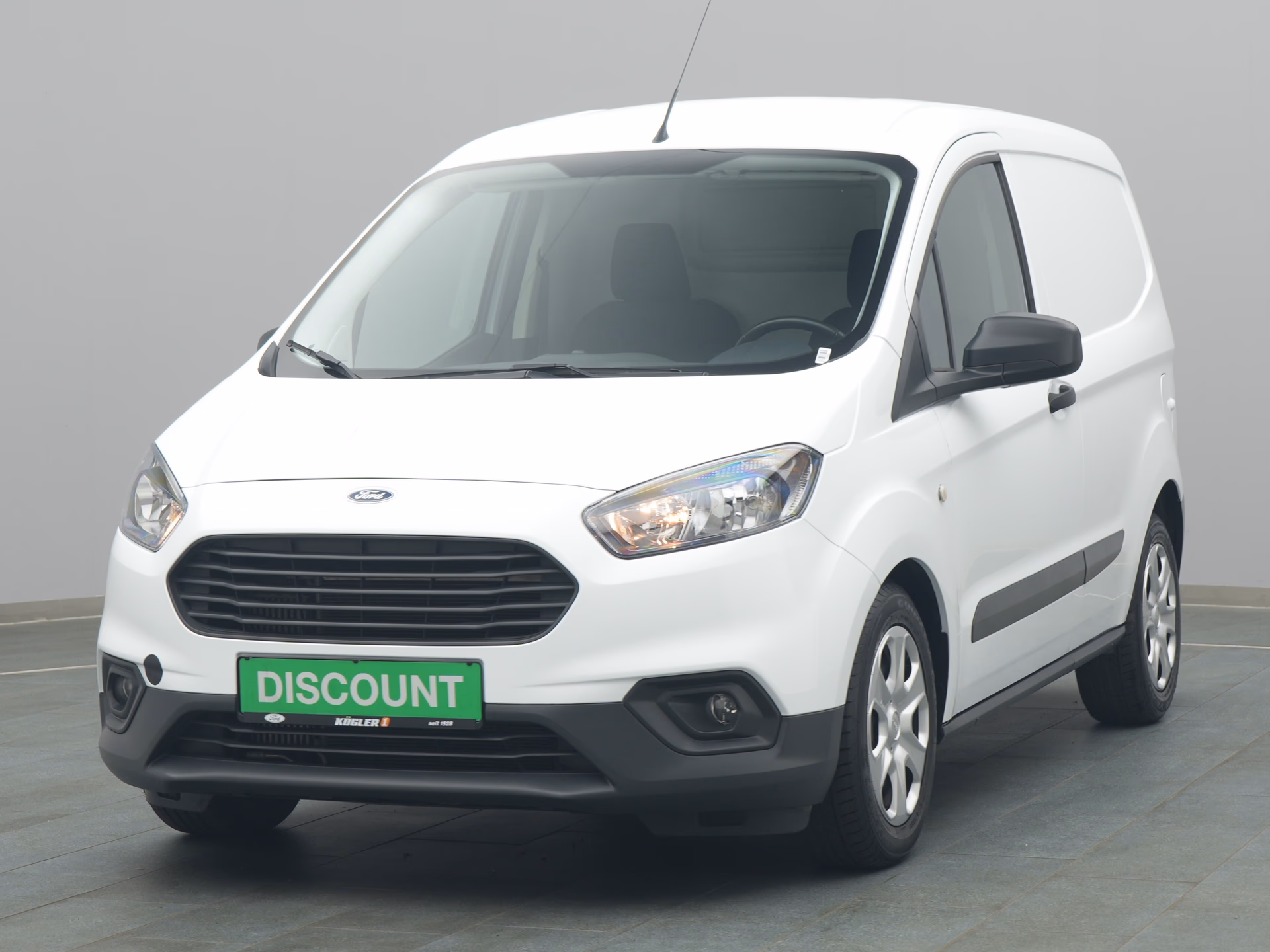 Ford Transit Courier Kasten in weiss