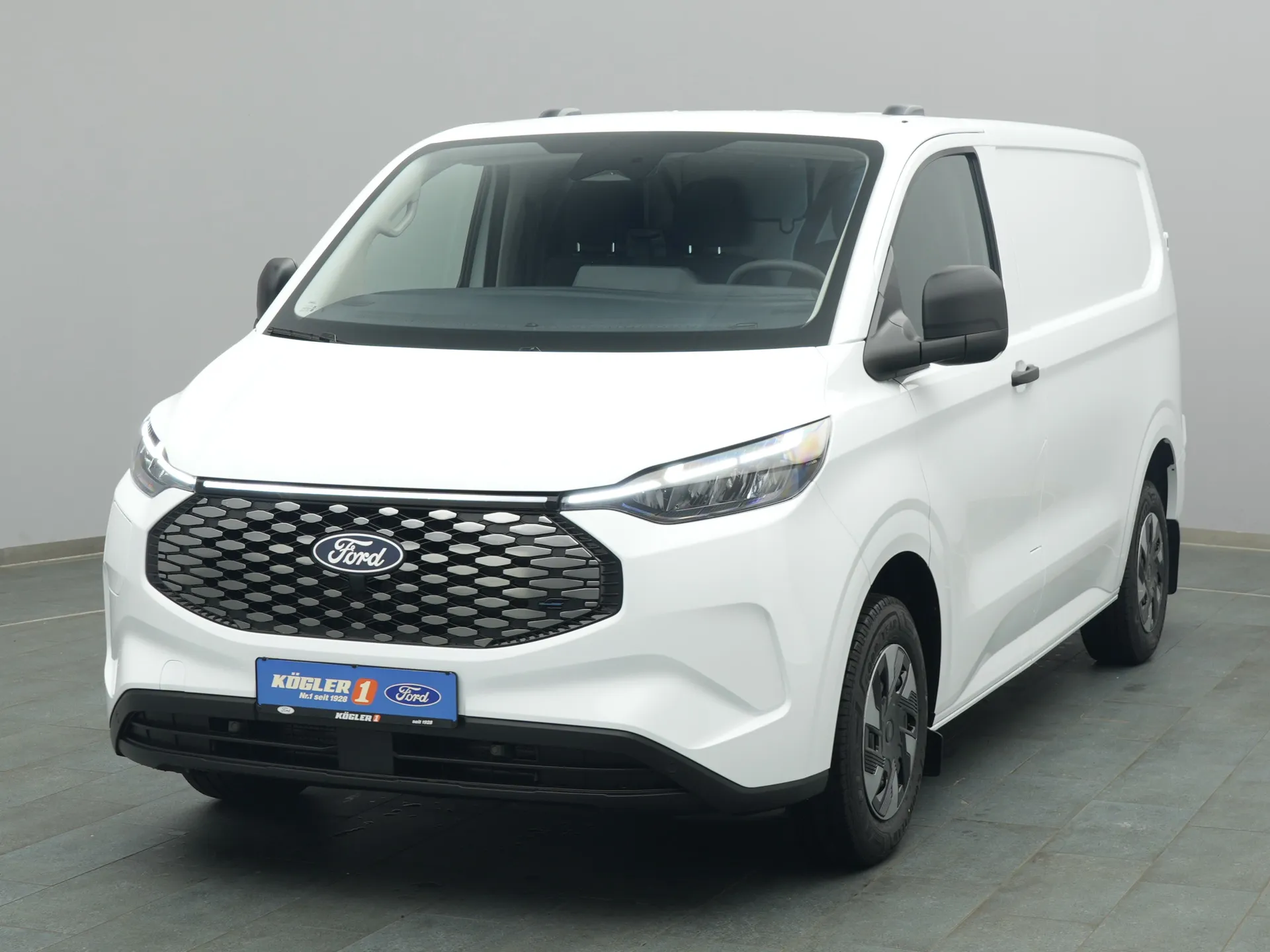 Ford E-Transit Custom Kasten in weiss