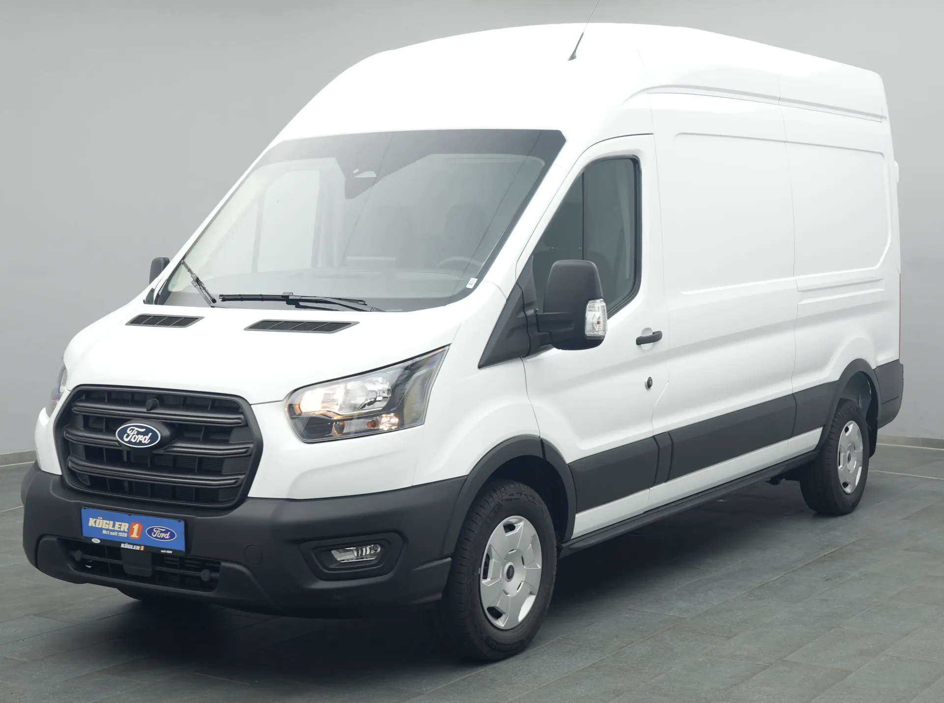 Ford Transit Kasten in weiss