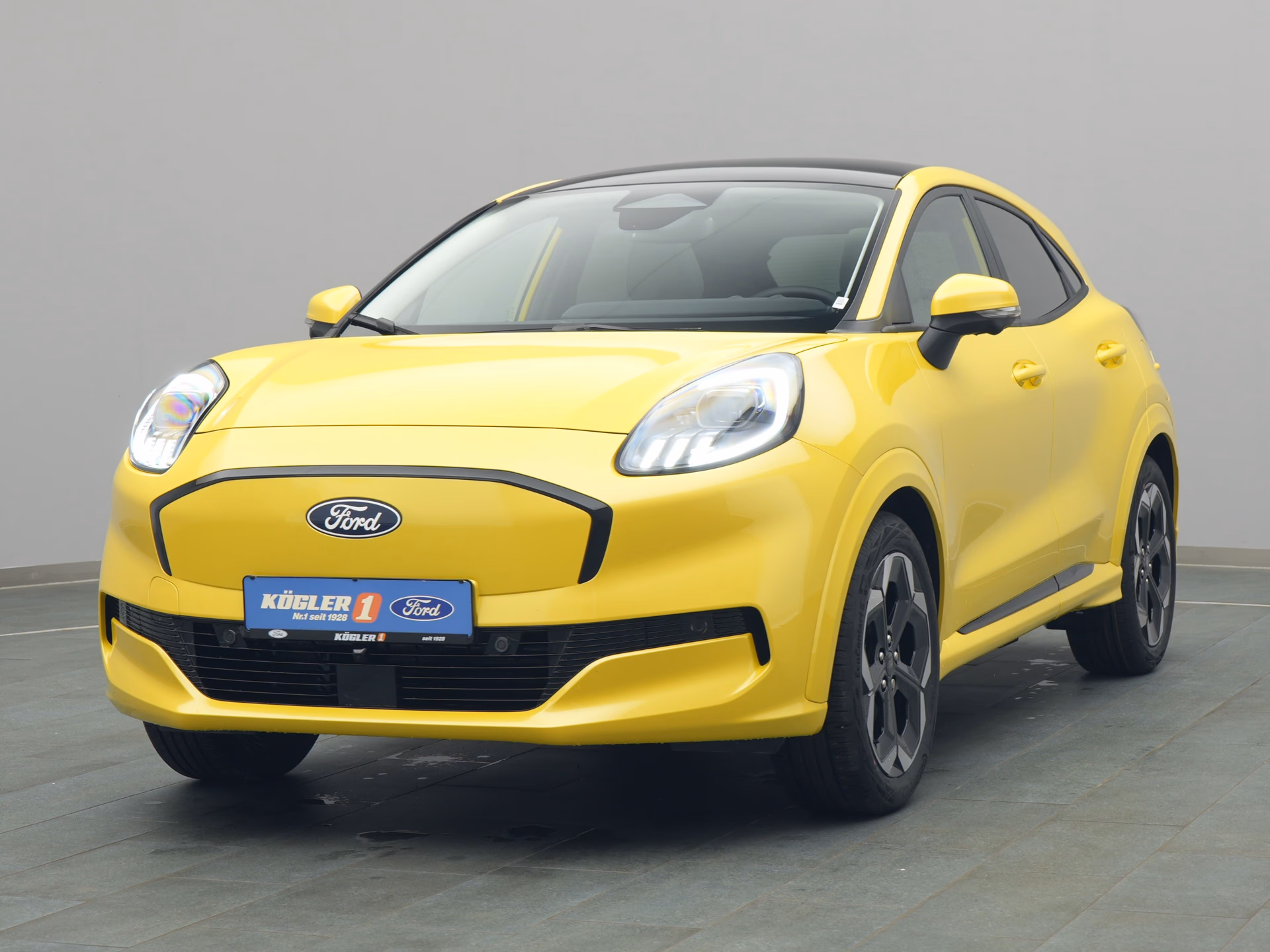 Ford Puma in gelb