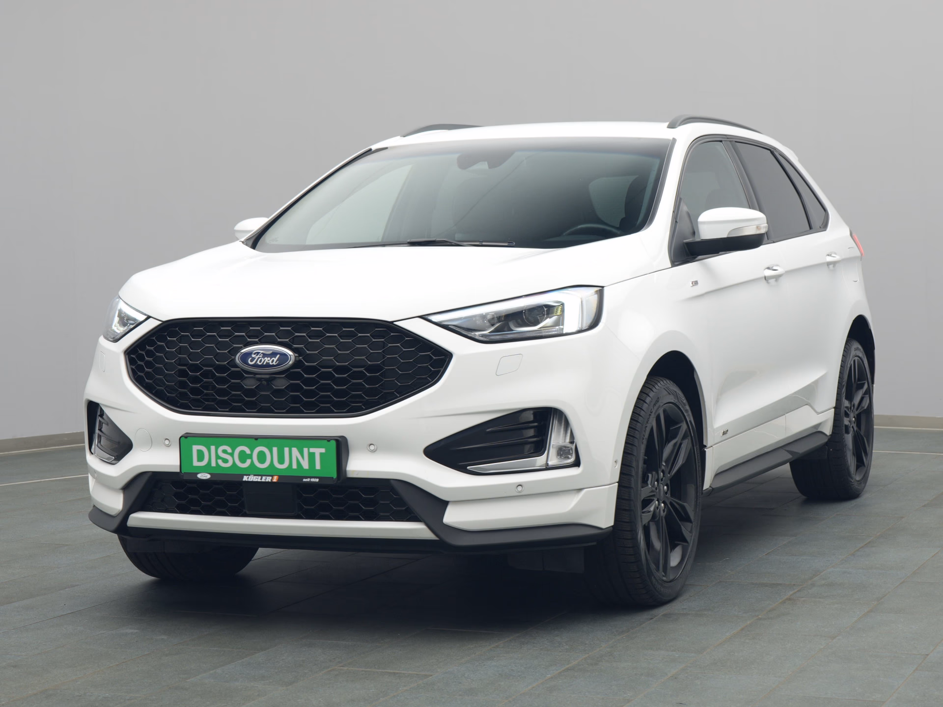 Ford Edge ST-Line in weiss