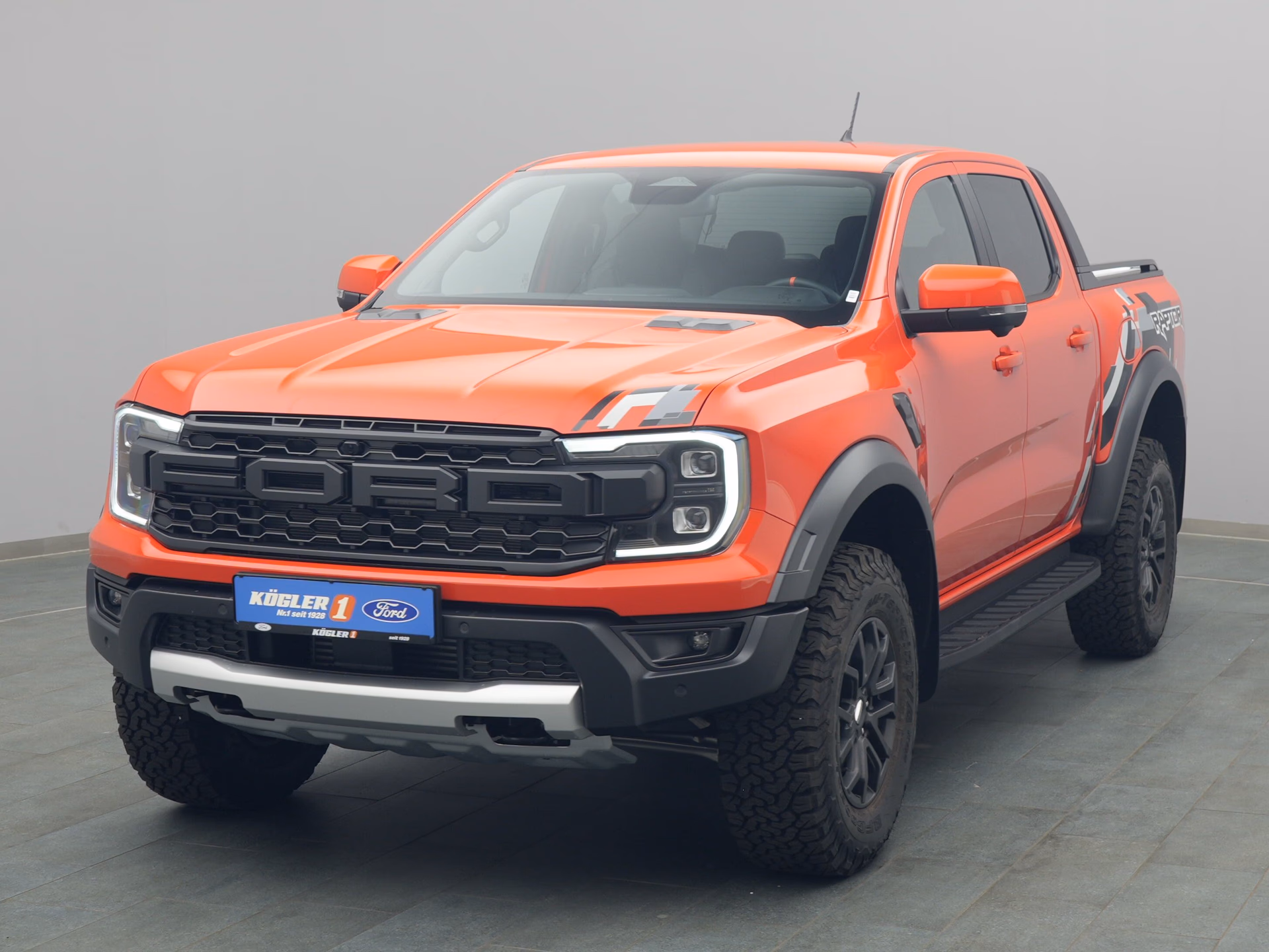 Ford Ranger Raptor in orange