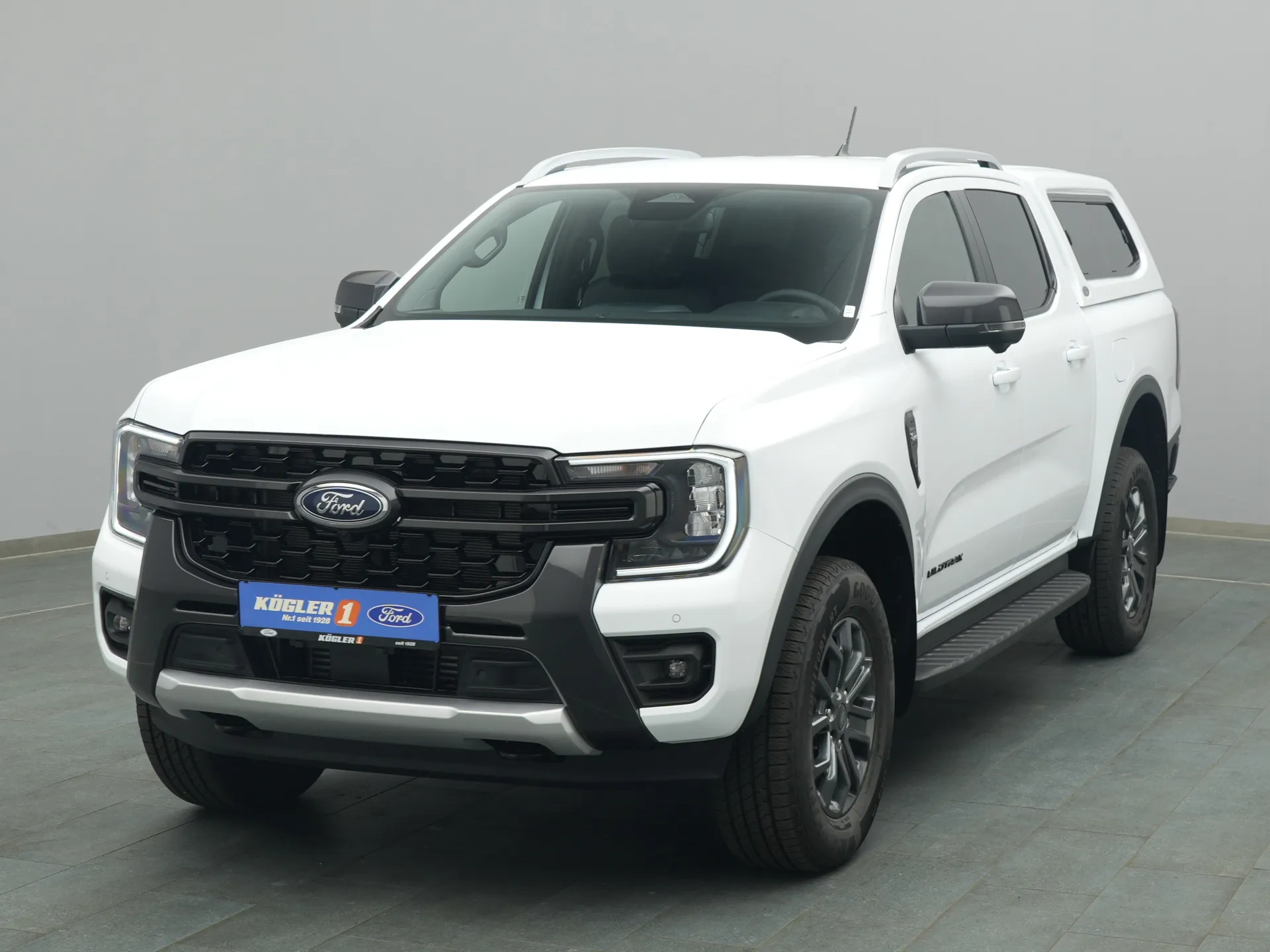 Ford Ranger DoKa Wildtrak in weiss
