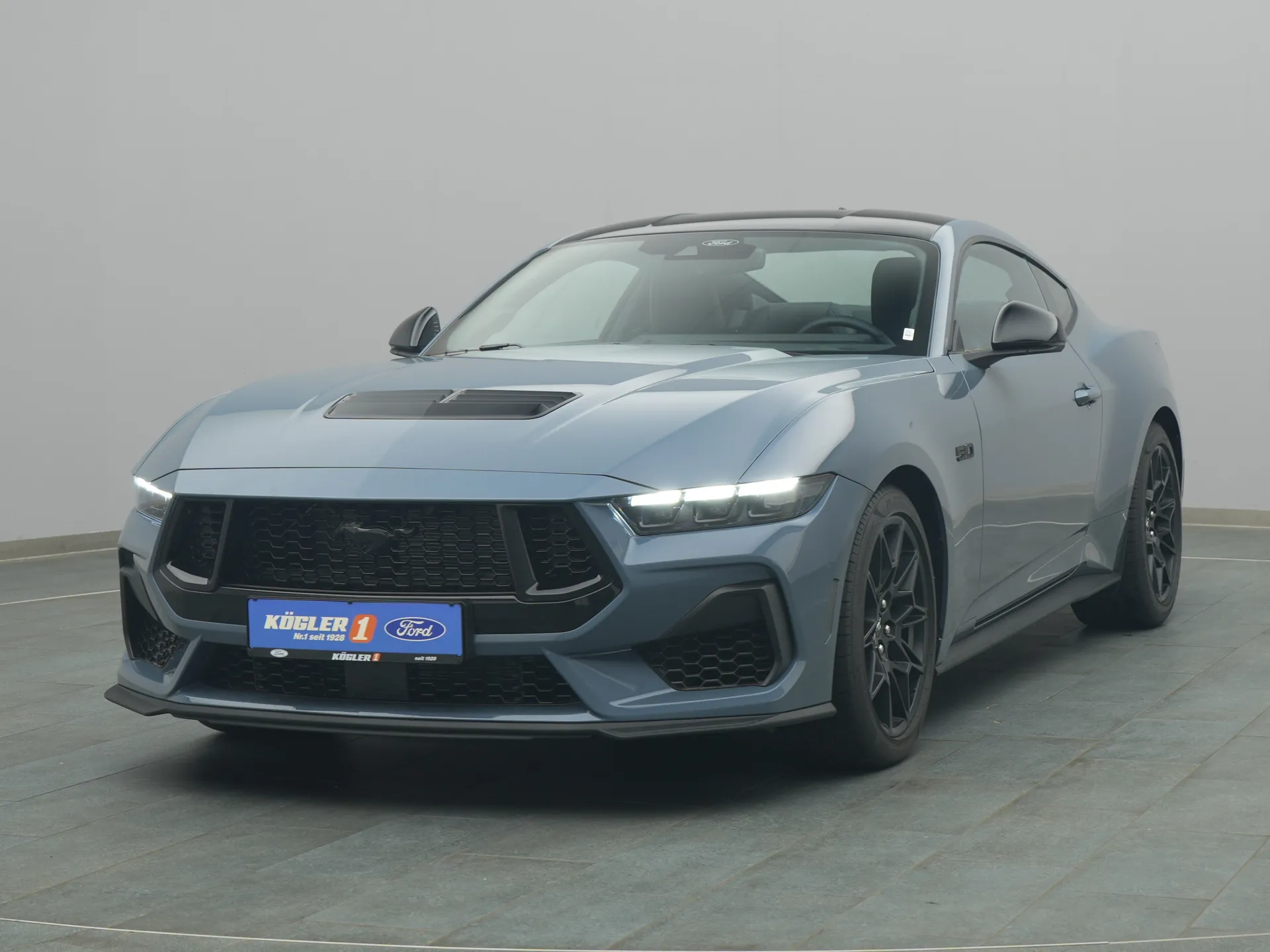 Ford Mustang GT in blau