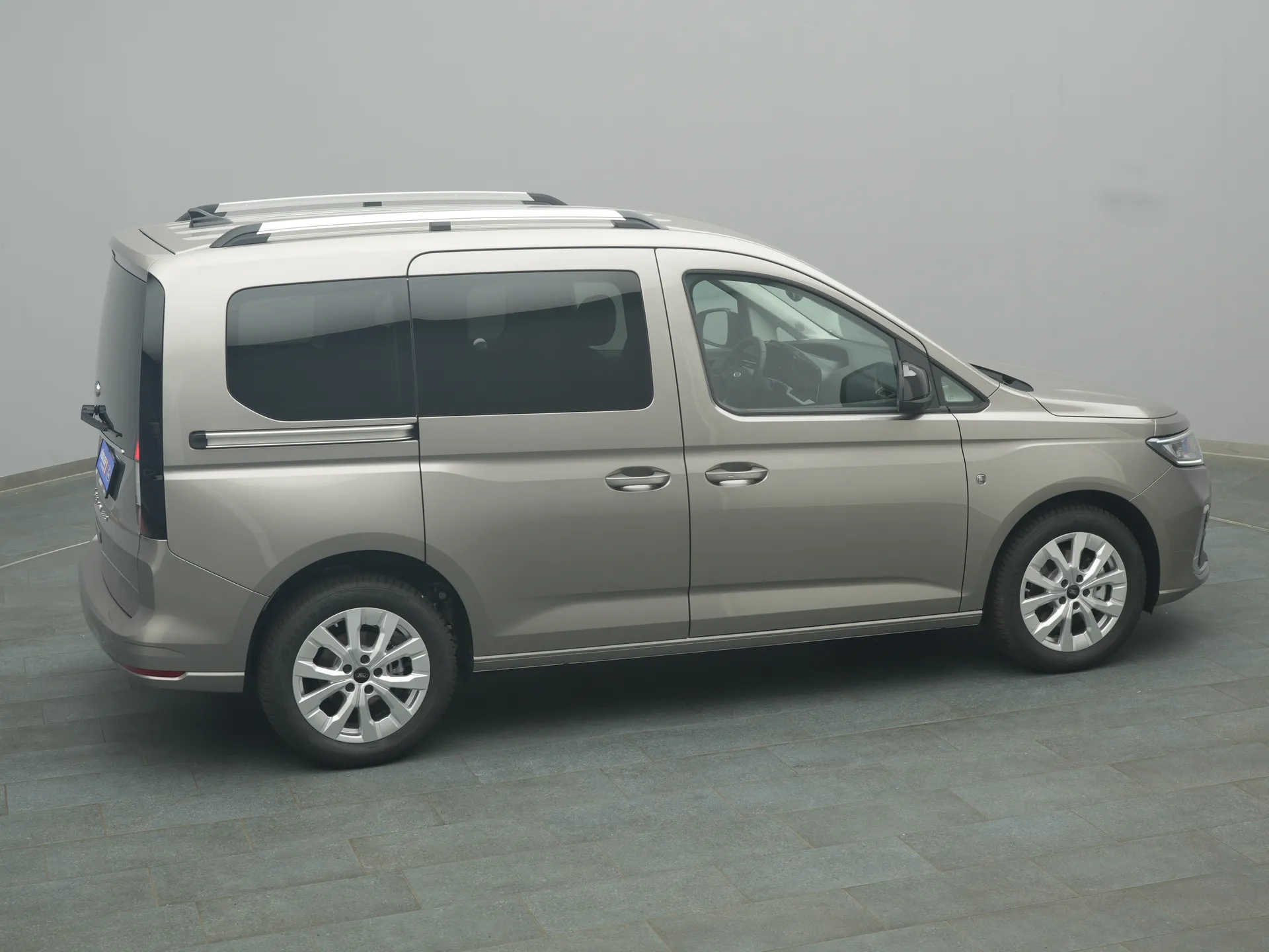 slider img