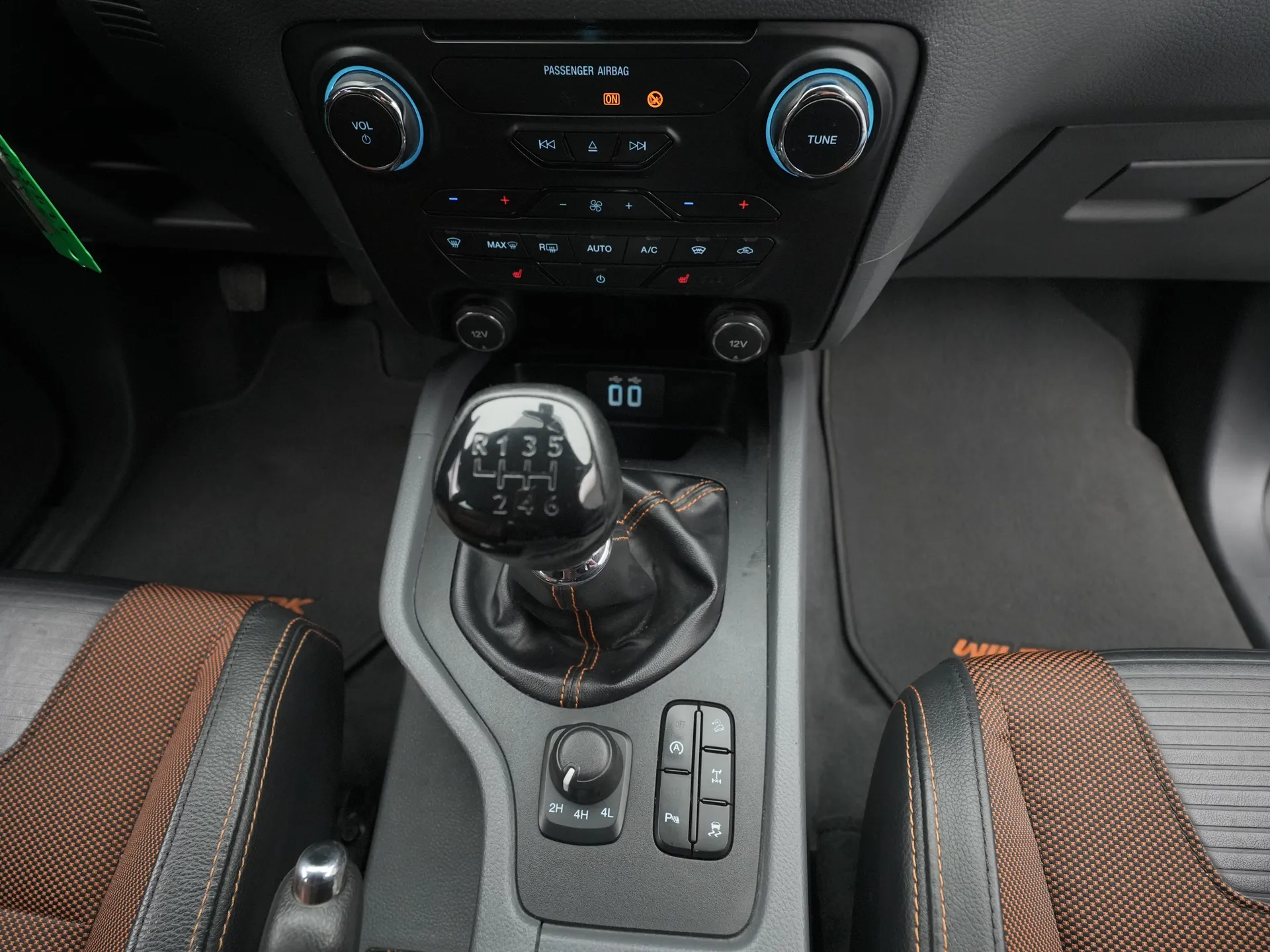 slider img