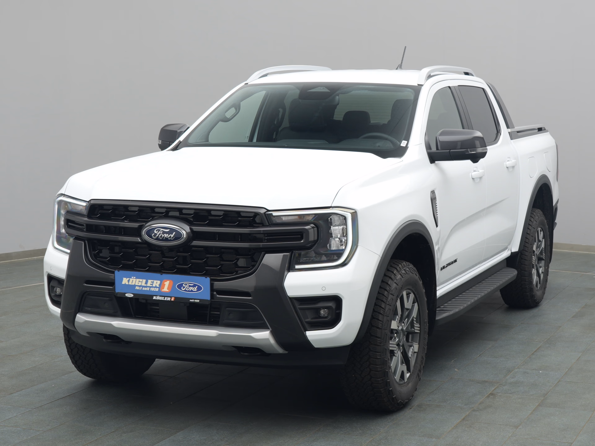 Ford Ranger DoKa Wildtrak in weiss
