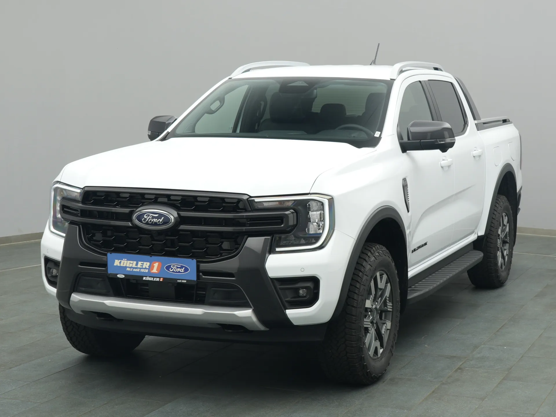 Ford Ranger DoKa Wildtrak in weiss