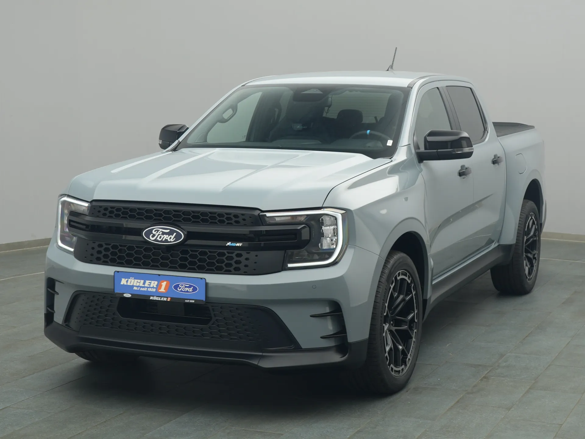 Ford Ranger DoKa MS-RT in grau