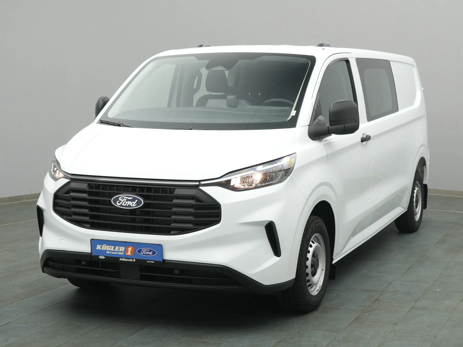 Ford Transit Custom Kasten Doka in weiss
