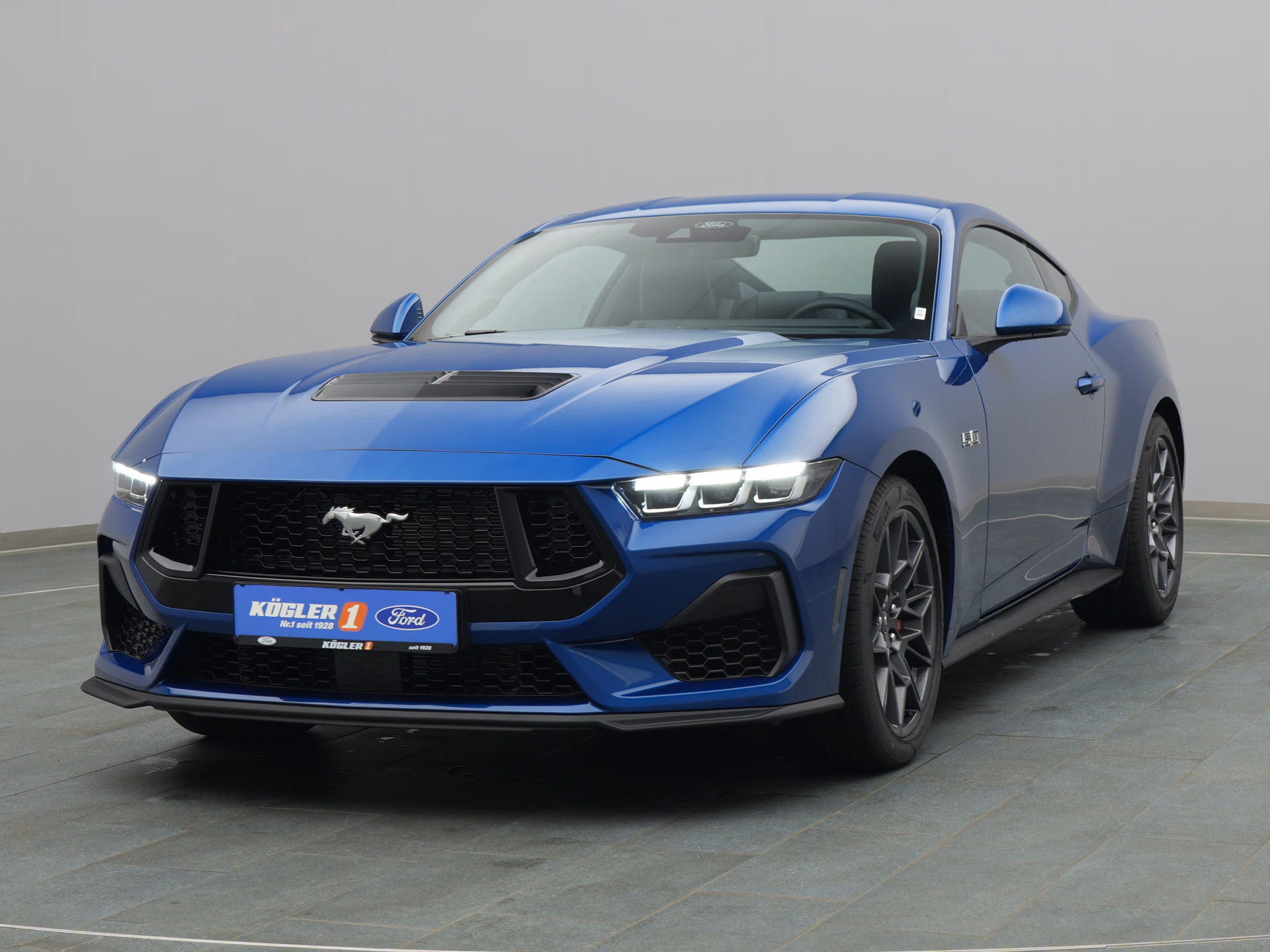Ford Mustang GT in blau