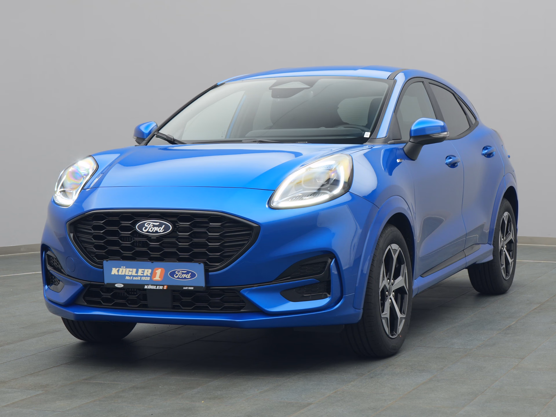 Ford Puma ST-Line in blau