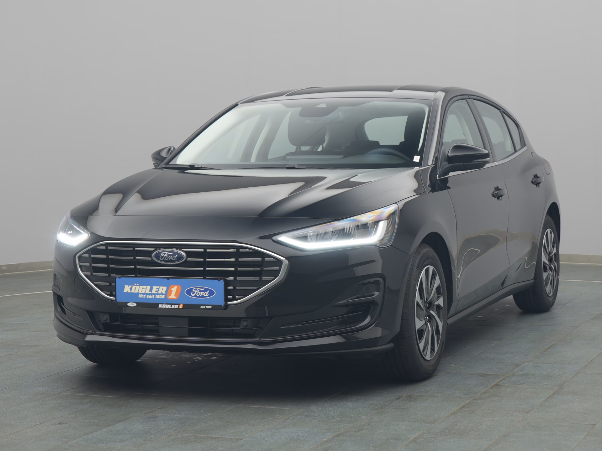 Ford Focus Titanium in schwarz