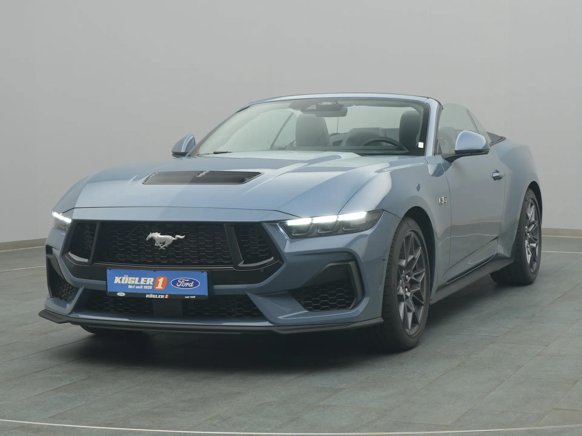 Ford Mustang GT in blau