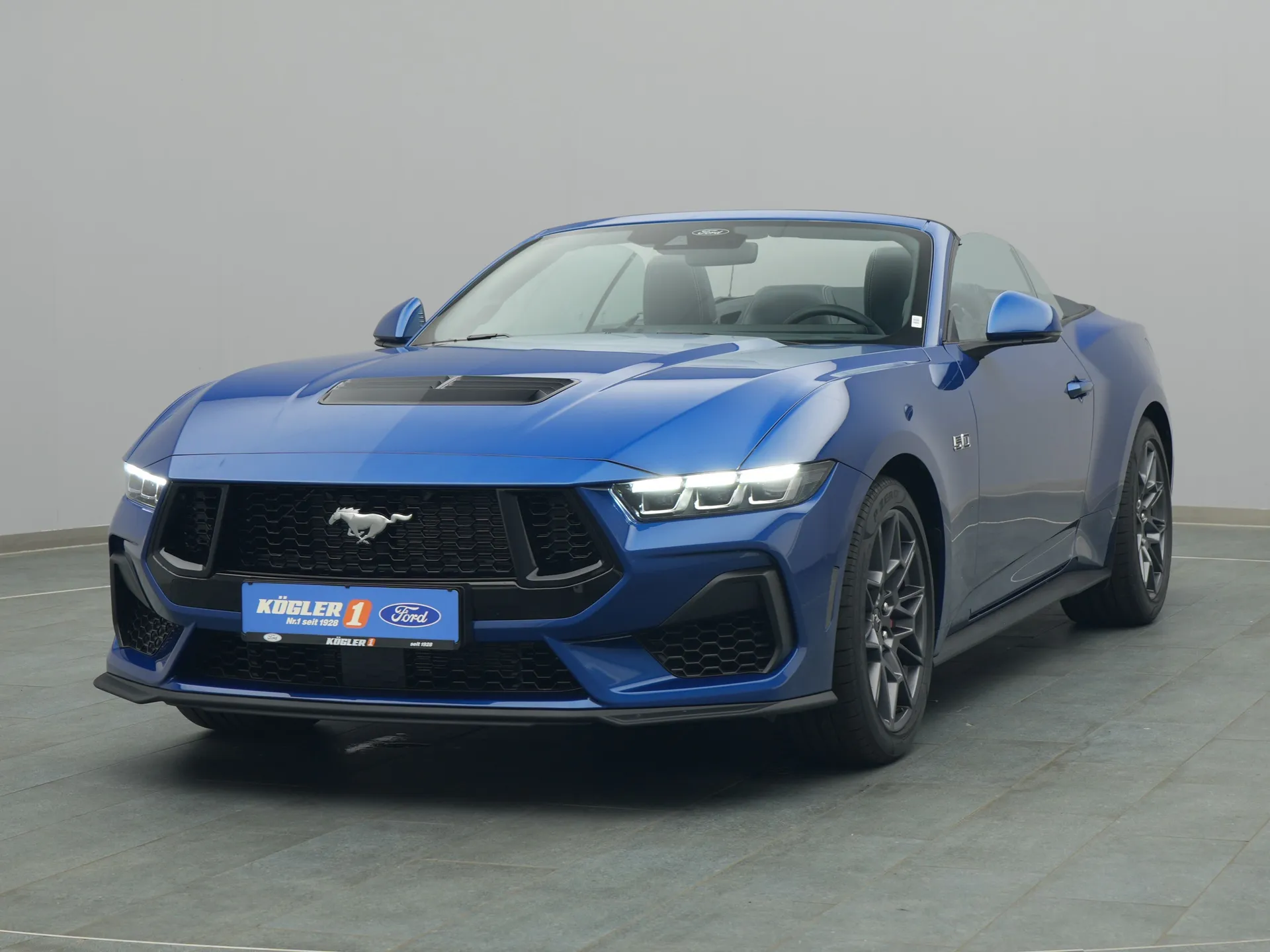 Ford Mustang GT in blau