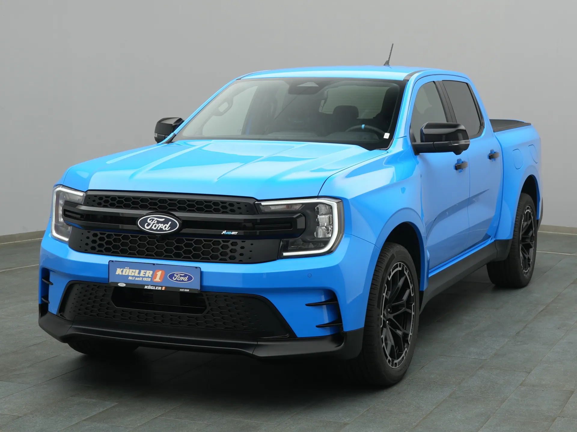 Ford Ranger DoKa MS-RT in blau