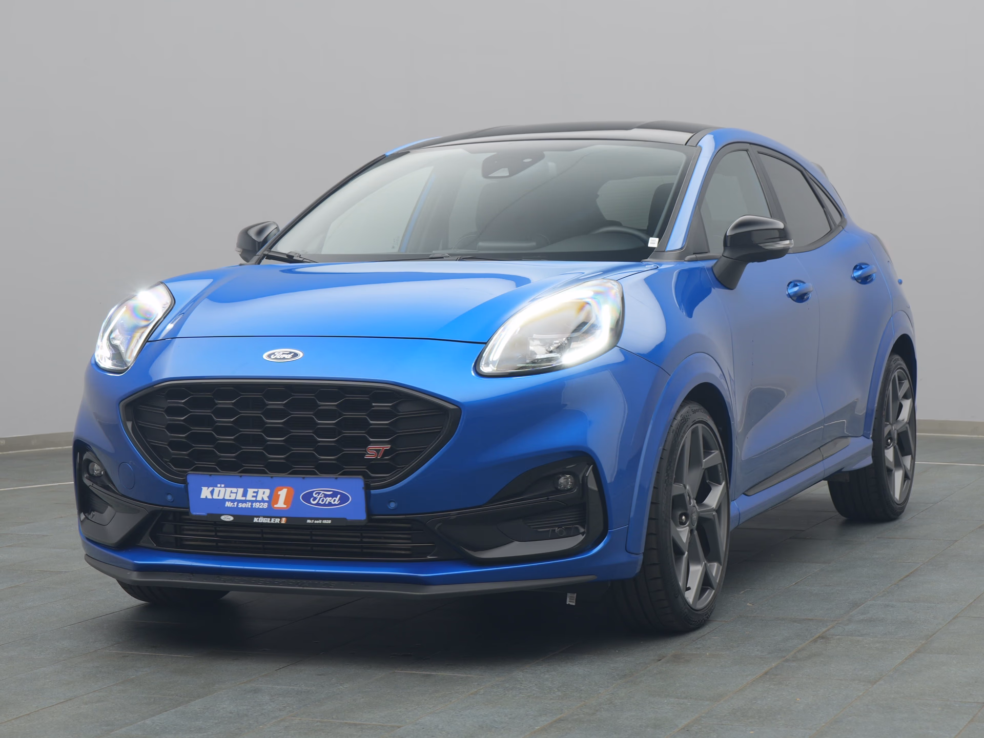 Ford Puma ST in blau