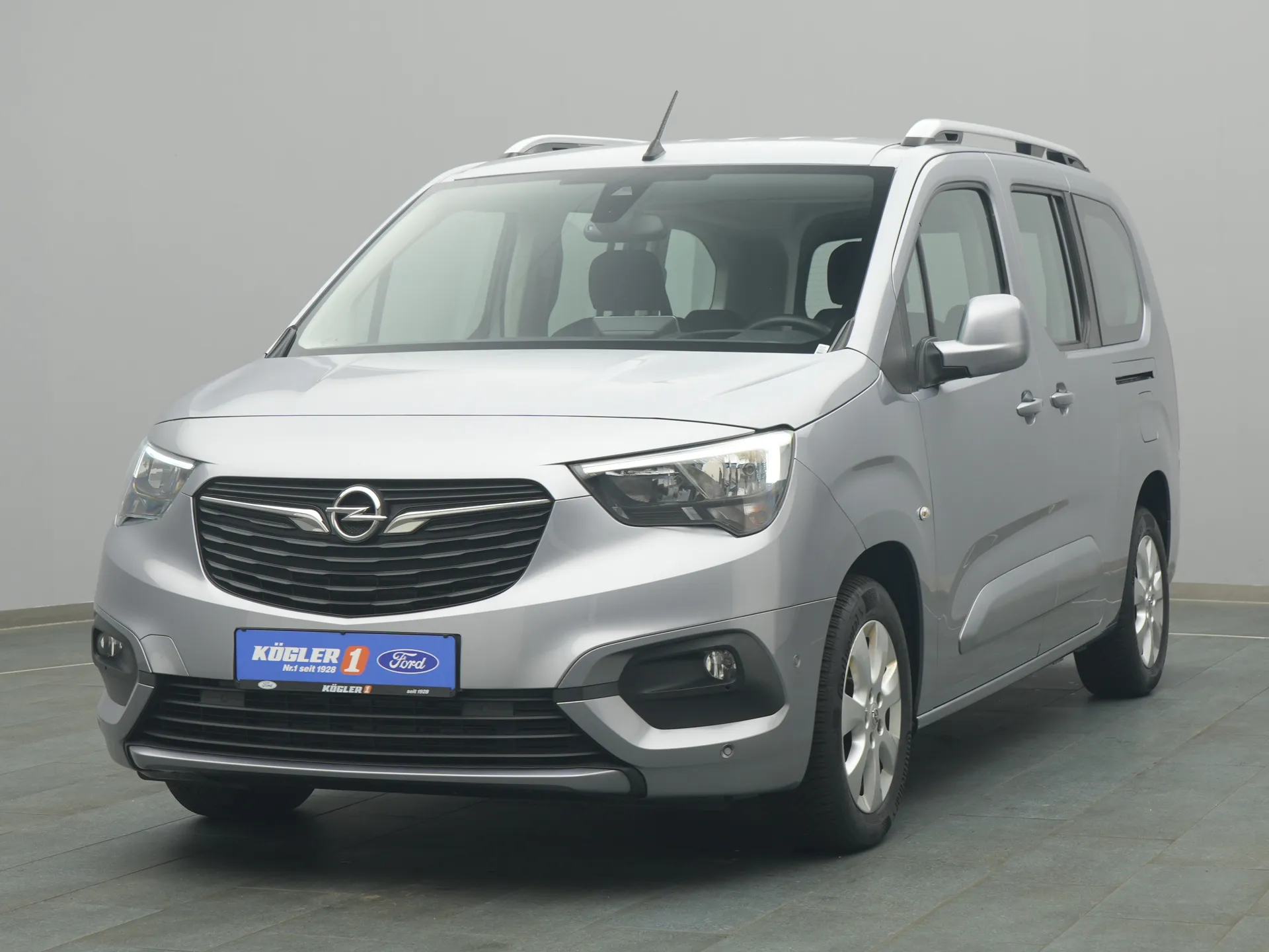 Opel Combo in grau