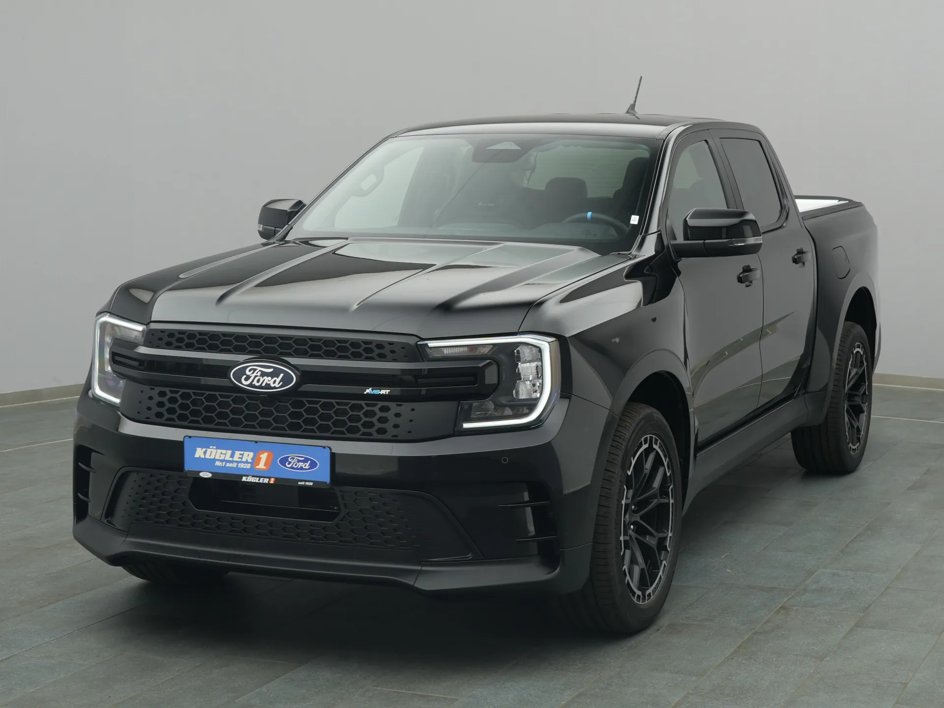 Ford Ranger DoKa MS-RT in schwarz
