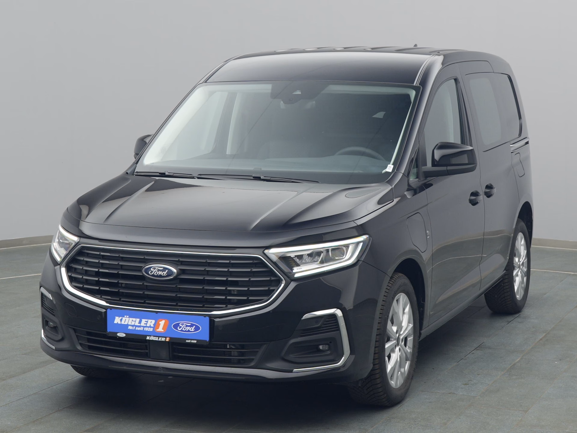 Ford Transit Connect Kasten in schwarz