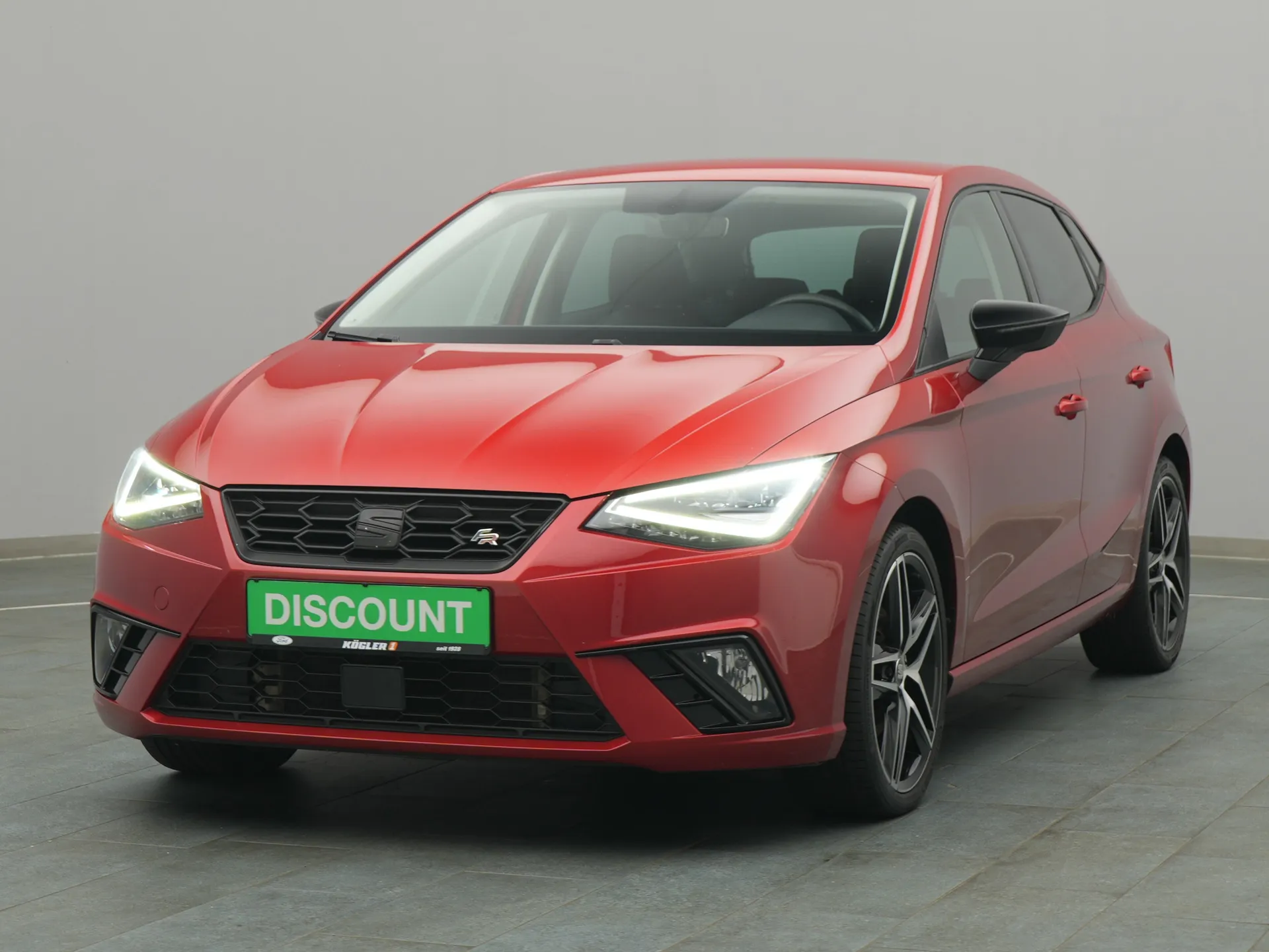 Seat Ibiza in rot