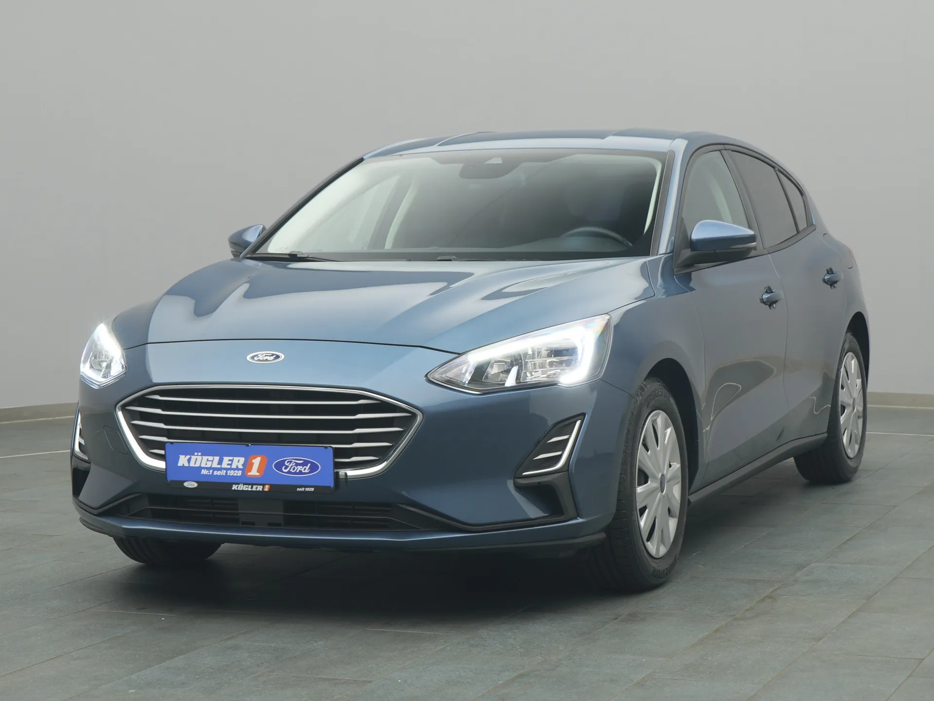 Ford Focus Trend in blau