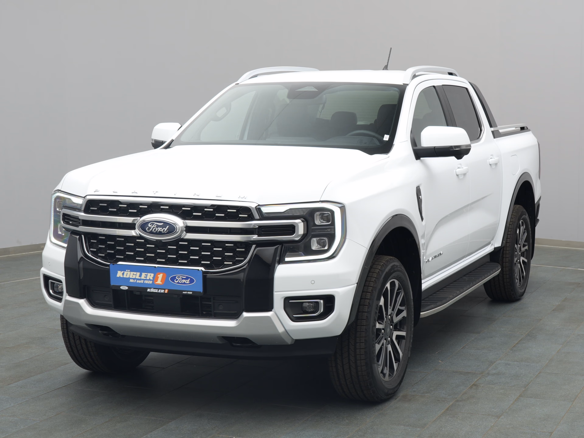 Ford Ranger DoKa Platinum in weiss