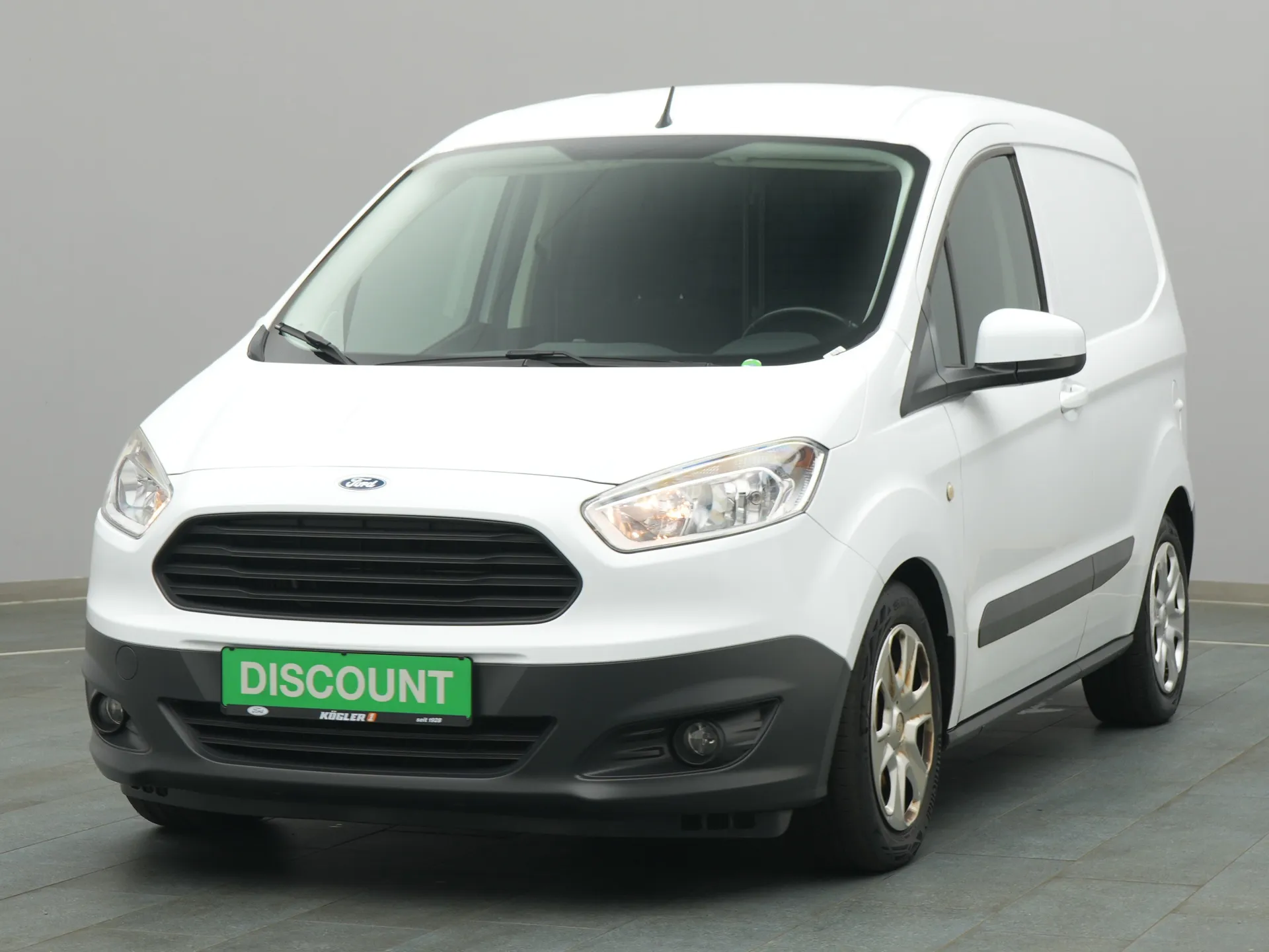 Ford Transit Courier Kasten in weiss