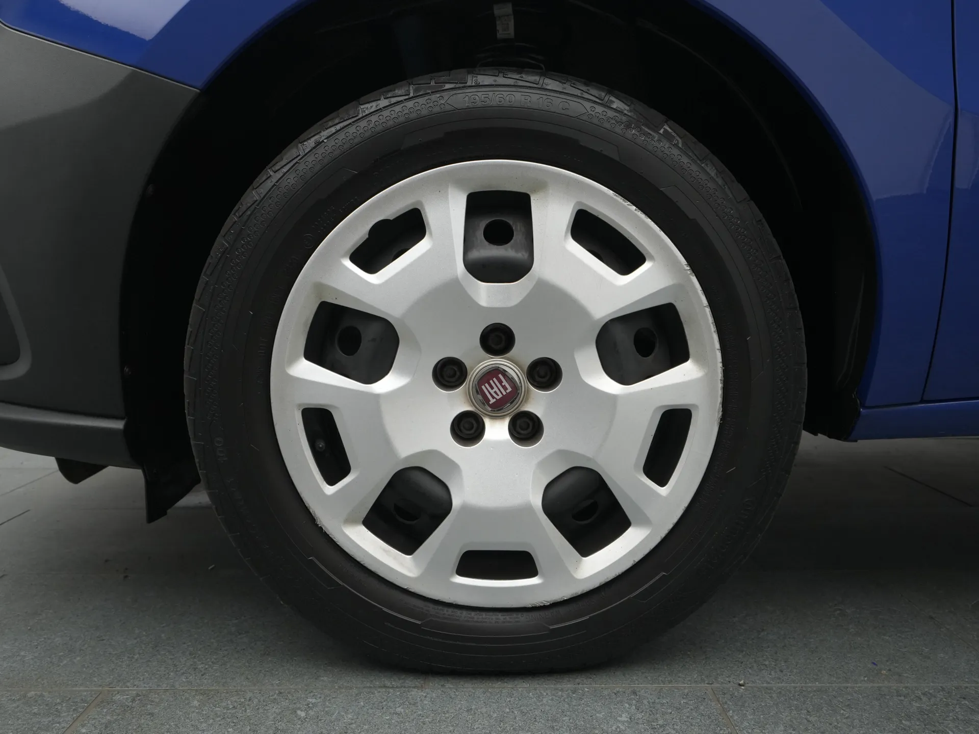 slider img