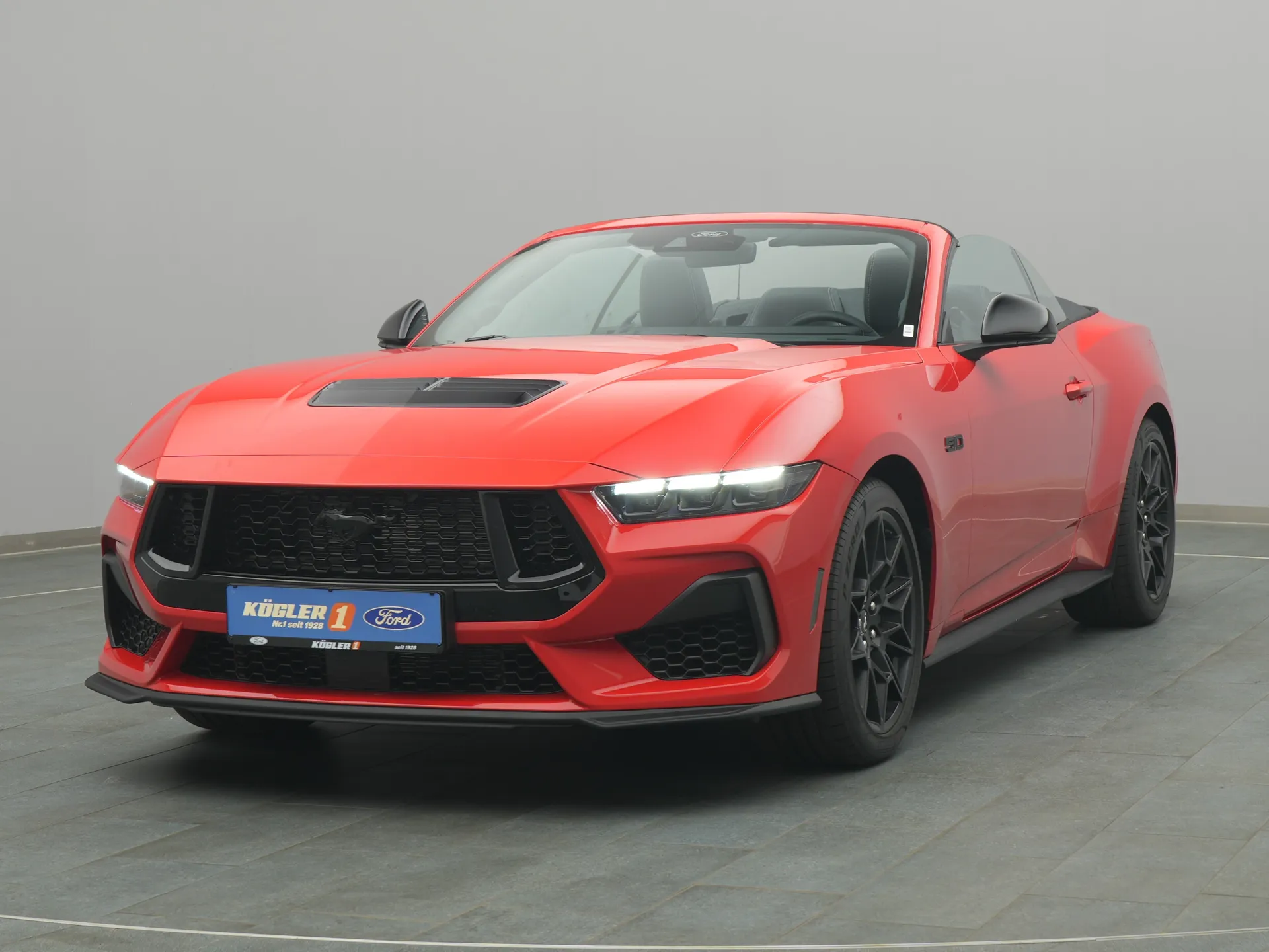 Ford Mustang GT in rot