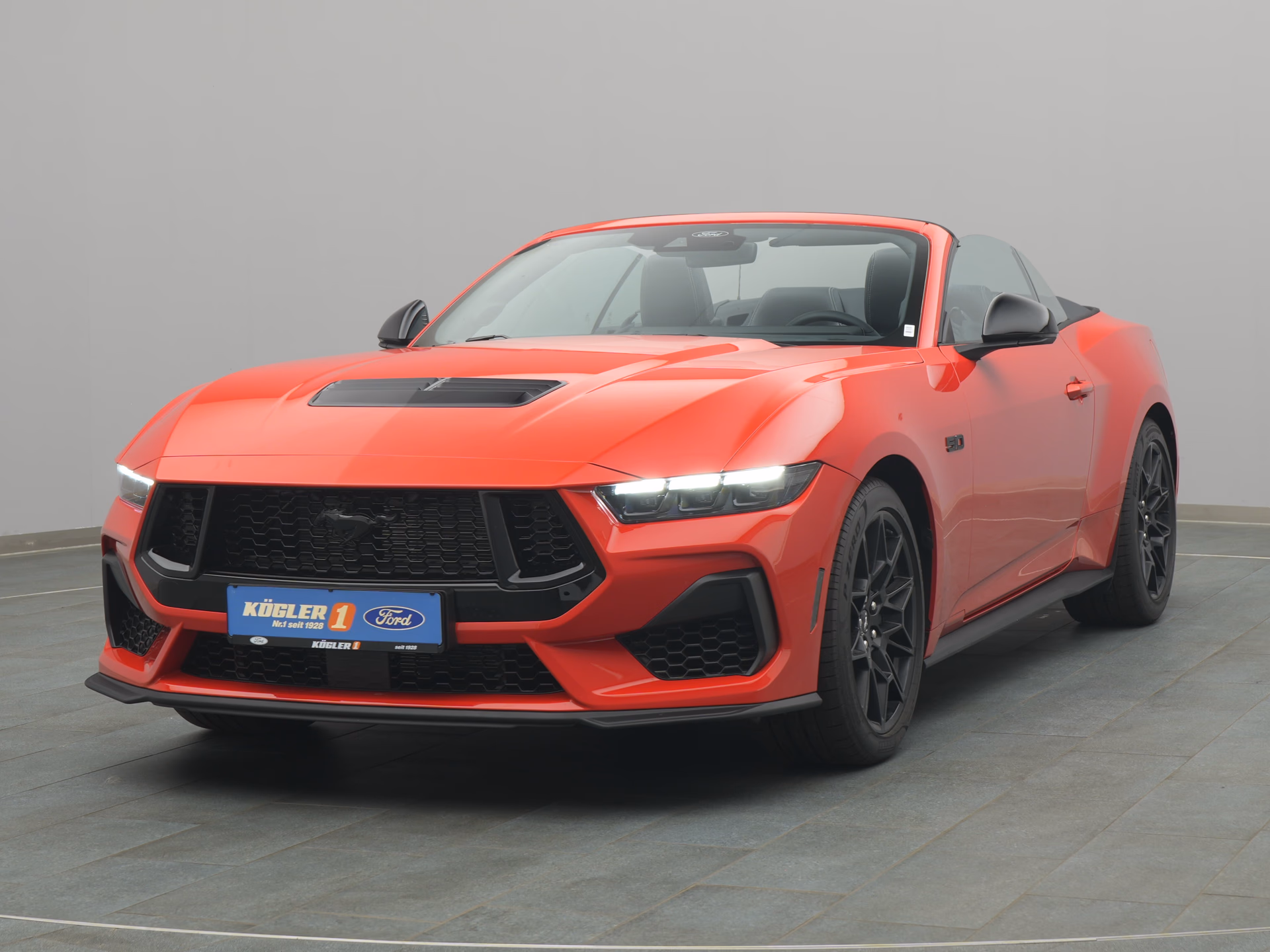 Ford Mustang GT in rot