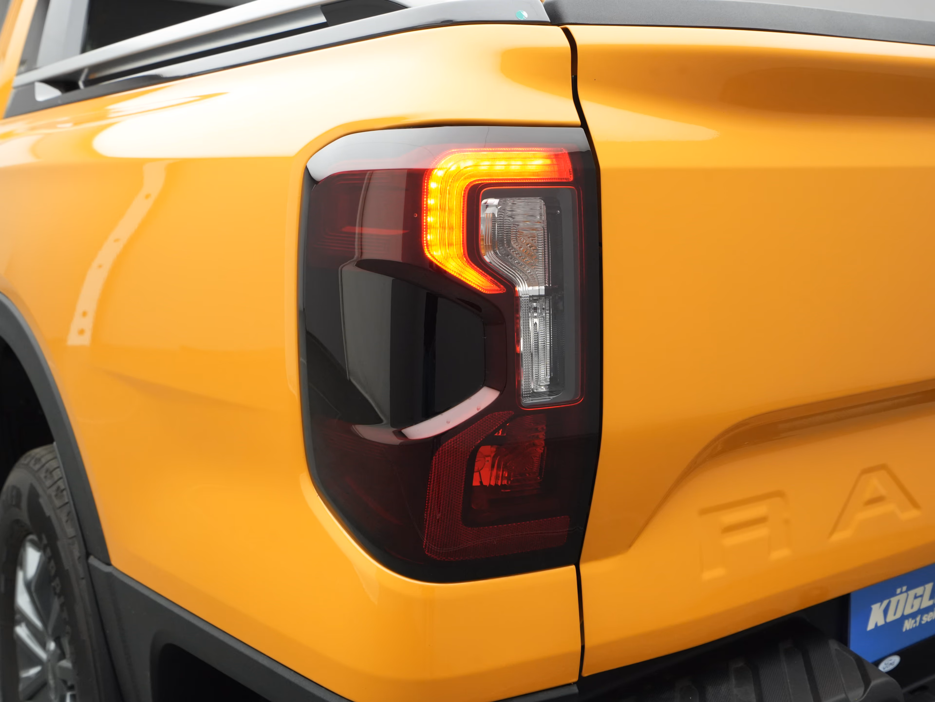 slider img