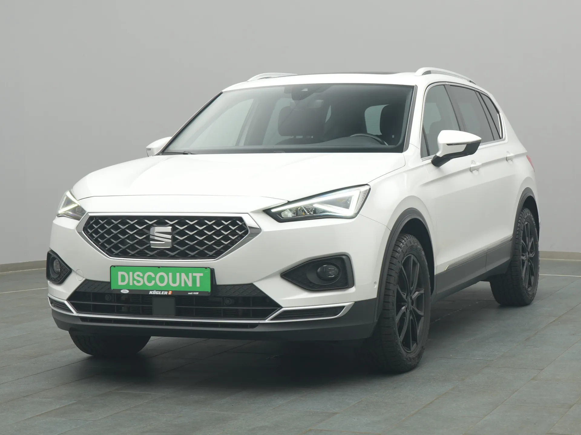 Seat Tarraco in weiss