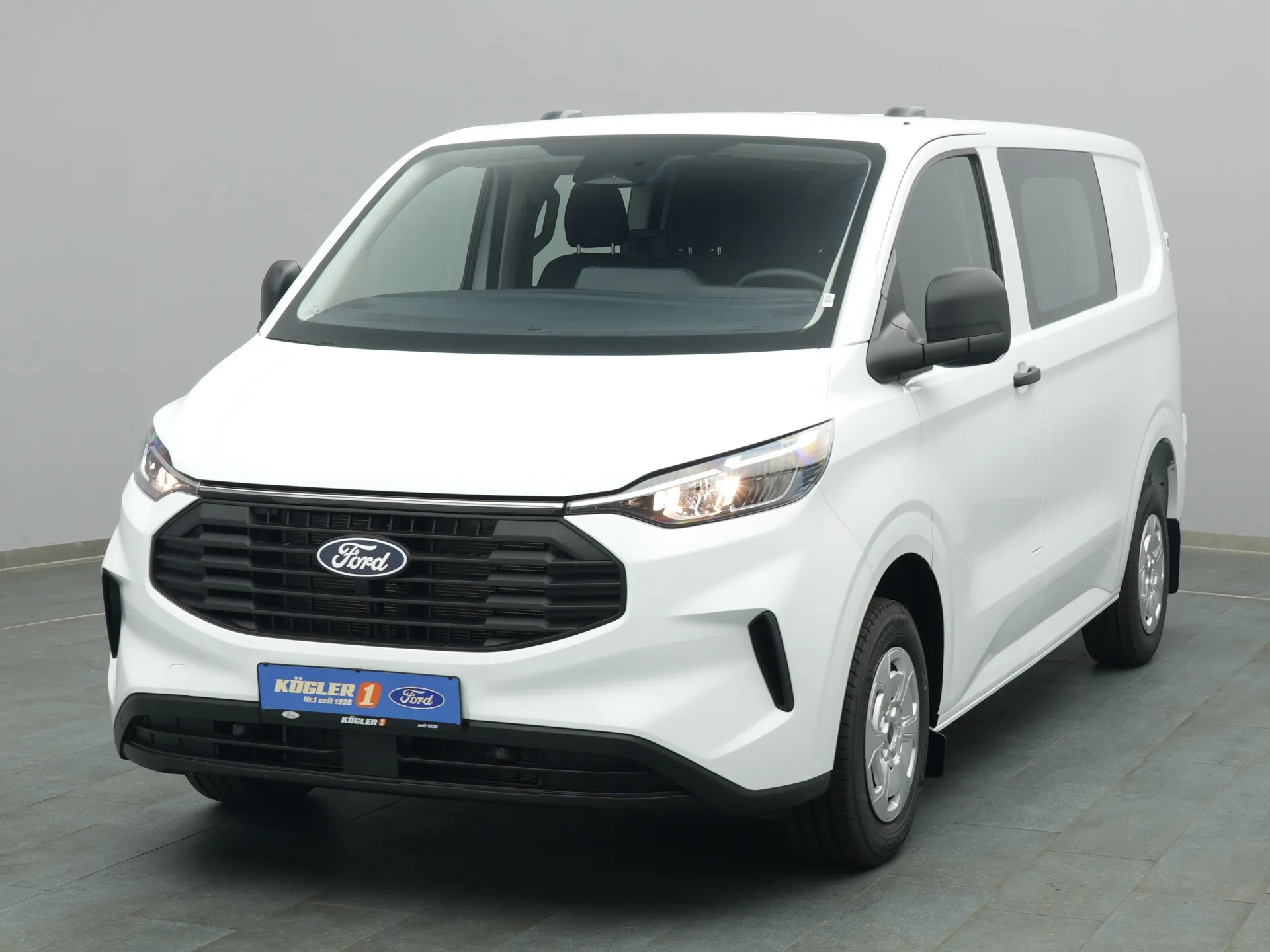 Ford Transit Custom Kasten Doka in weiss