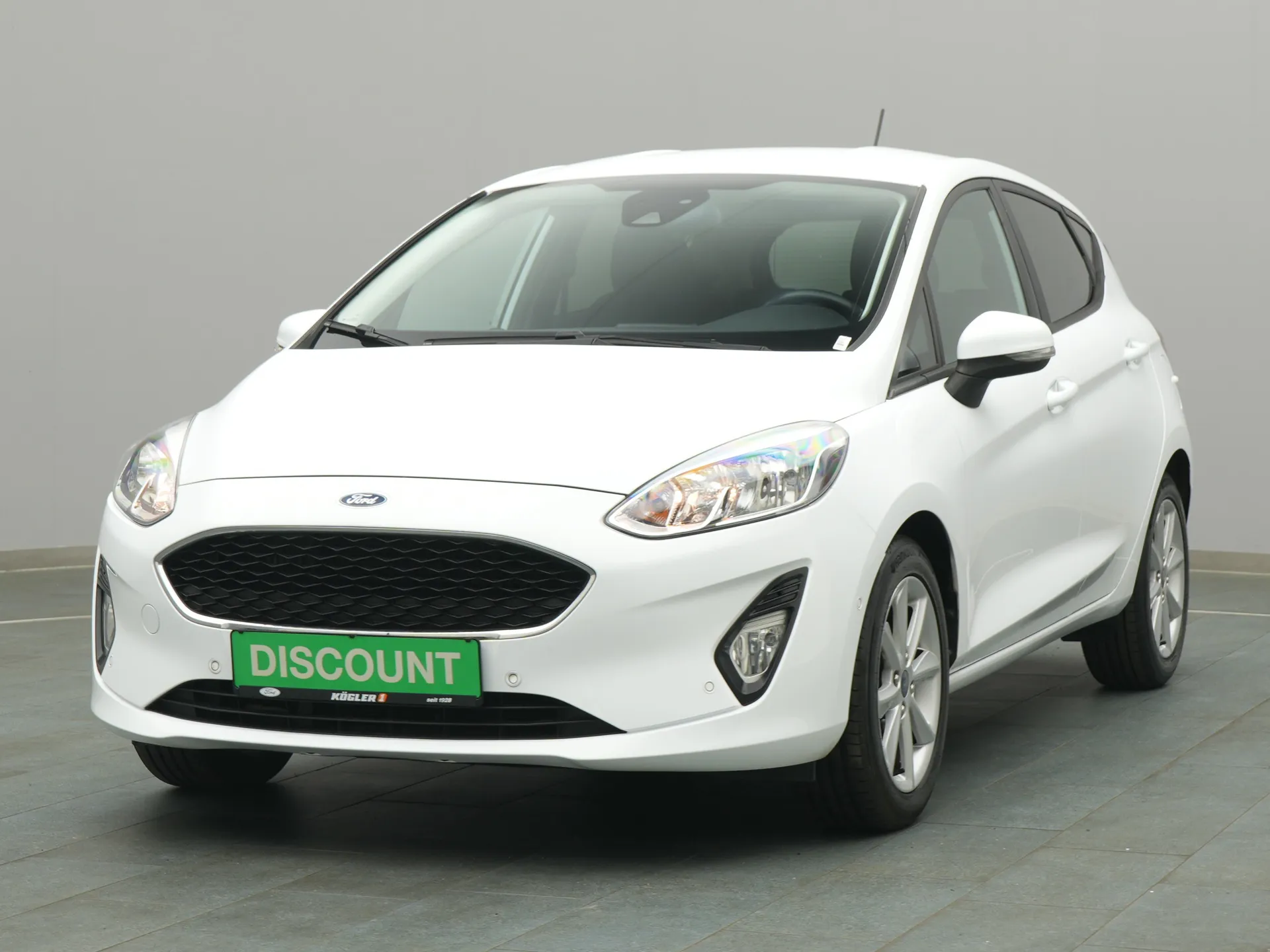 Ford Fiesta Cool&Connect in weiss
