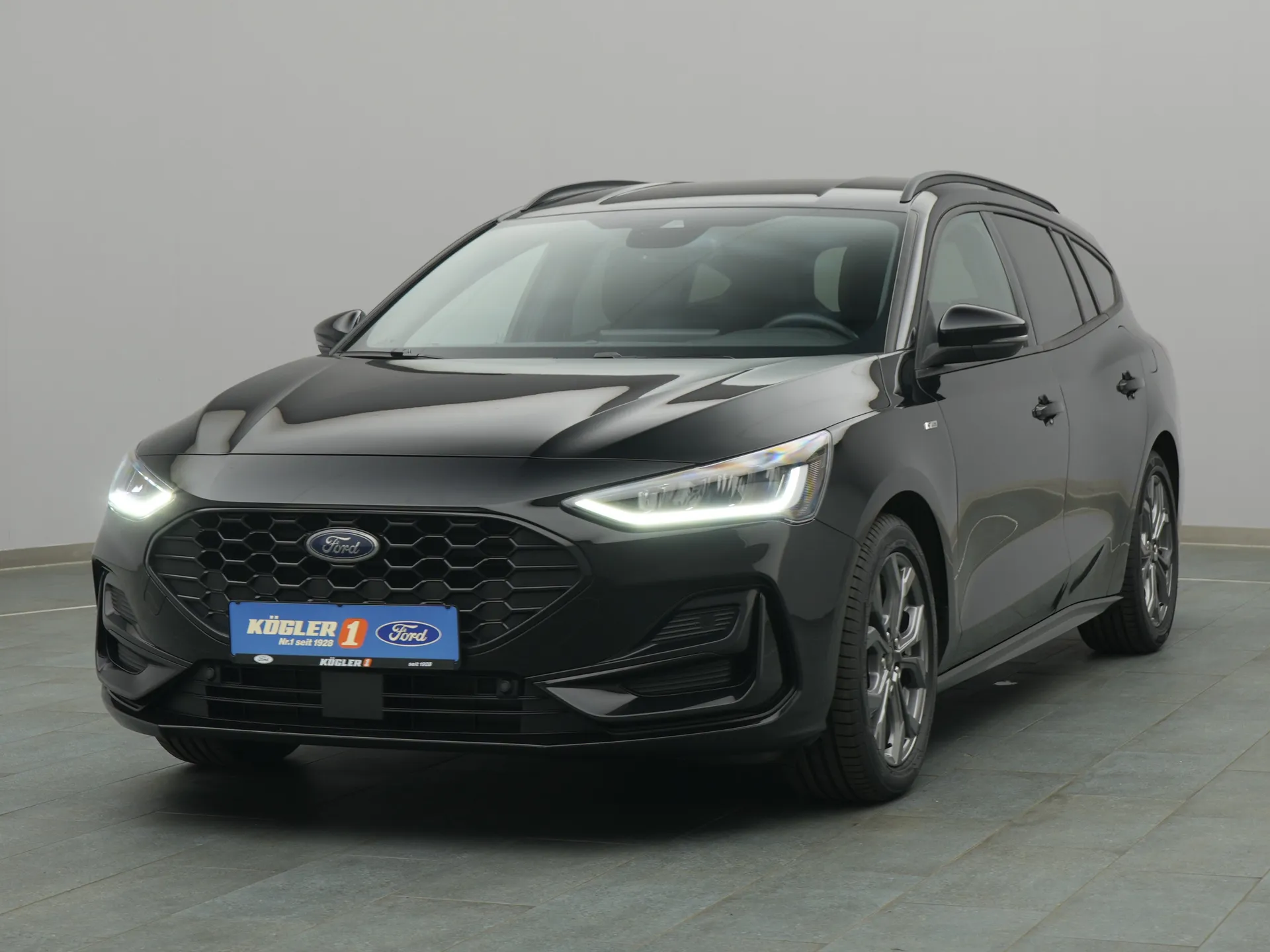Ford Focus ST-Line in schwarz