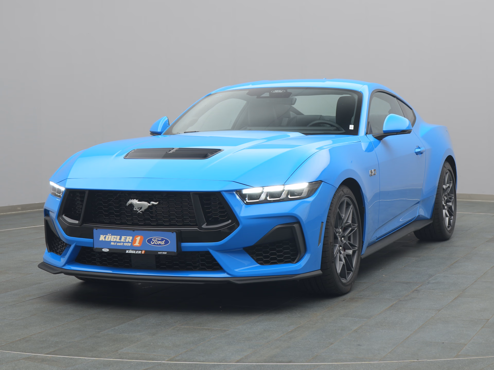 Ford Mustang GT in blau