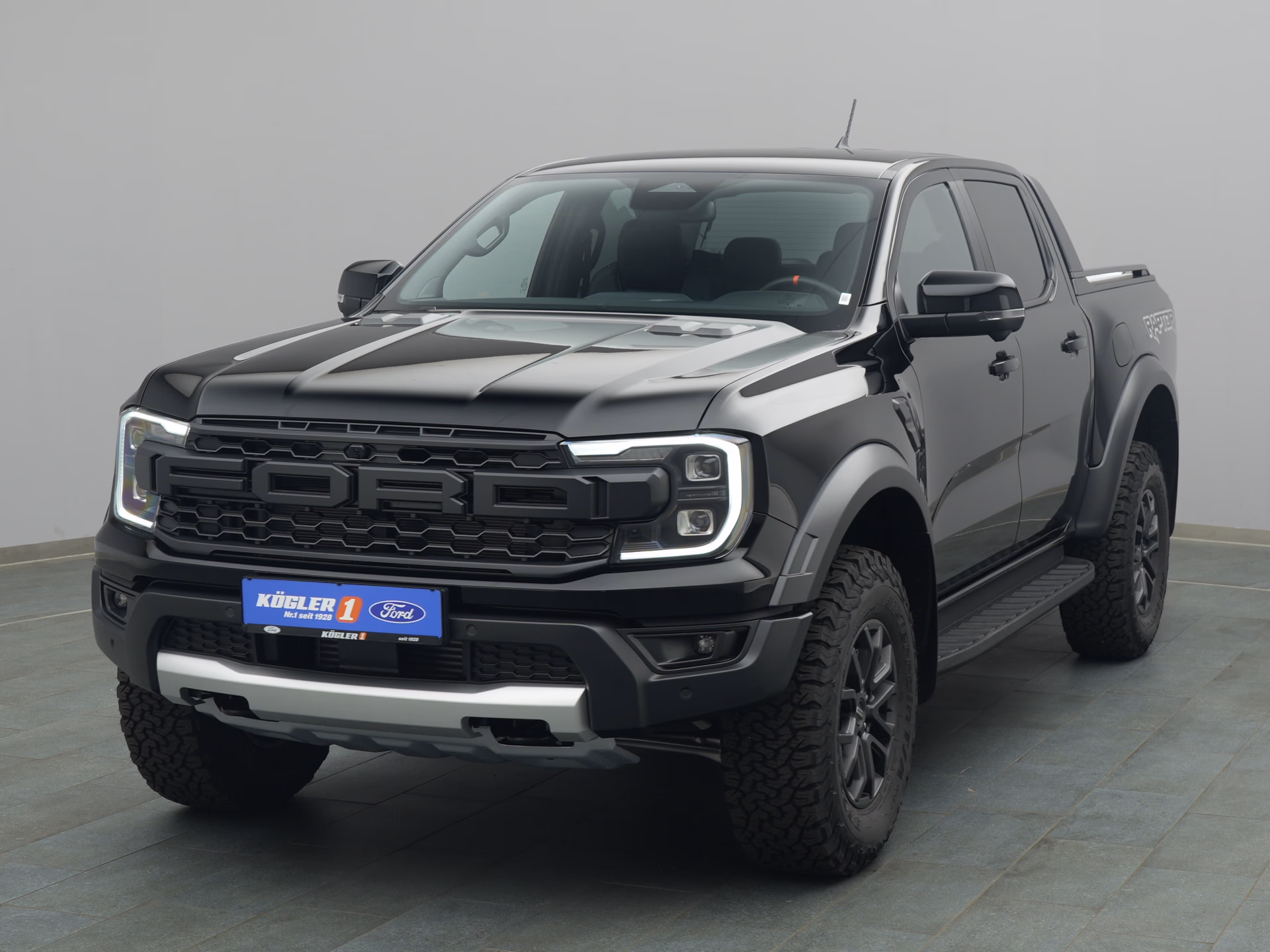 Ford Ranger Raptor in schwarz