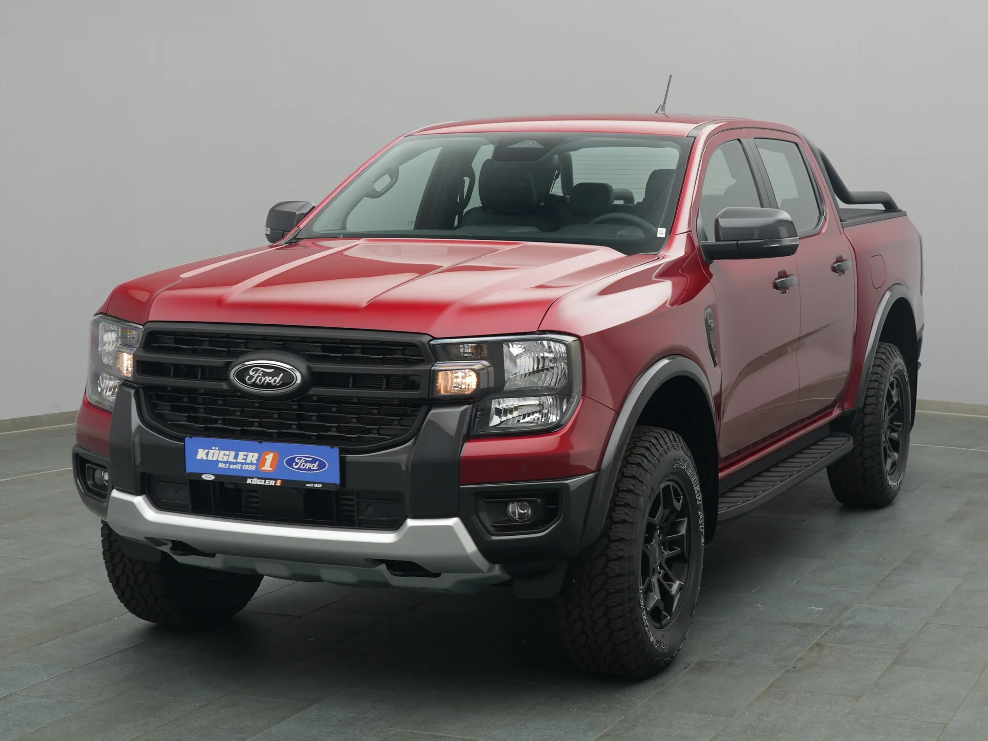 Ford Ranger DoKa Tremor in rot